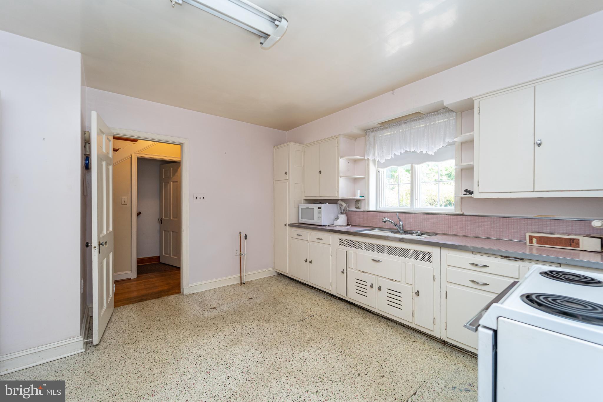 CATONSVILLE - Residential