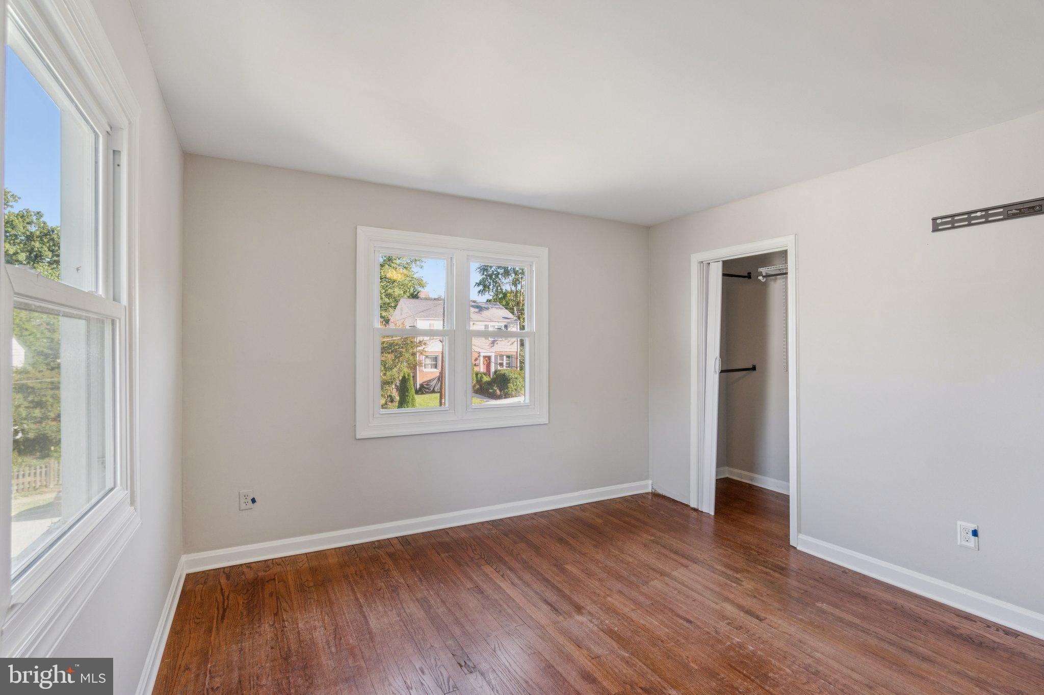 HUNTINGTON - Residential Lease