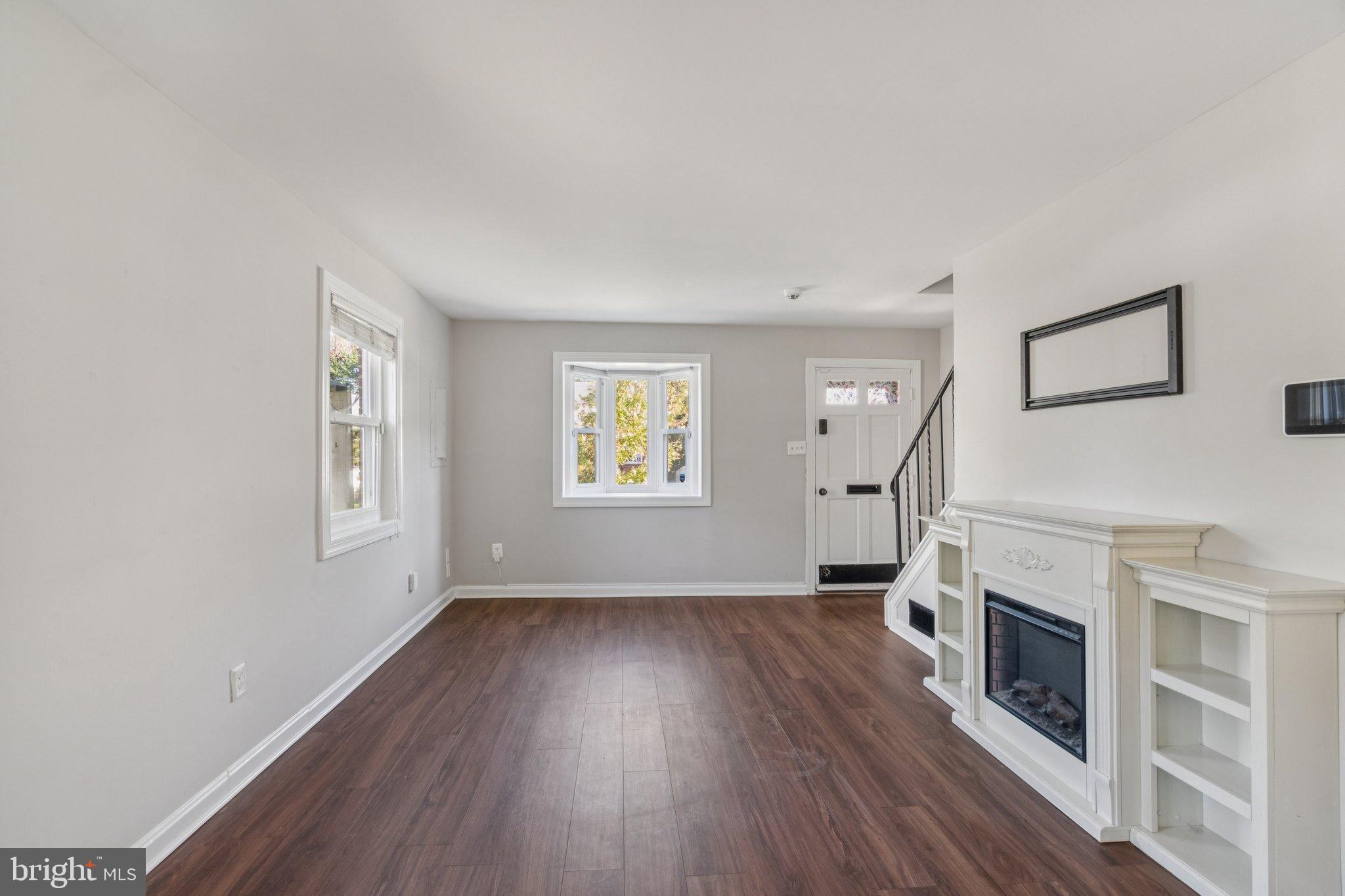 HUNTINGTON - Residential Lease