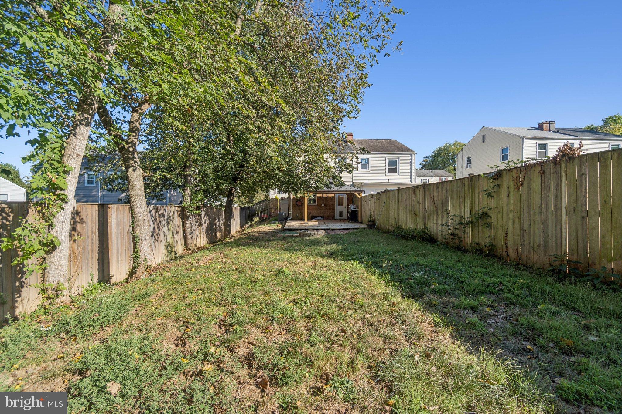 HUNTINGTON - Residential Lease