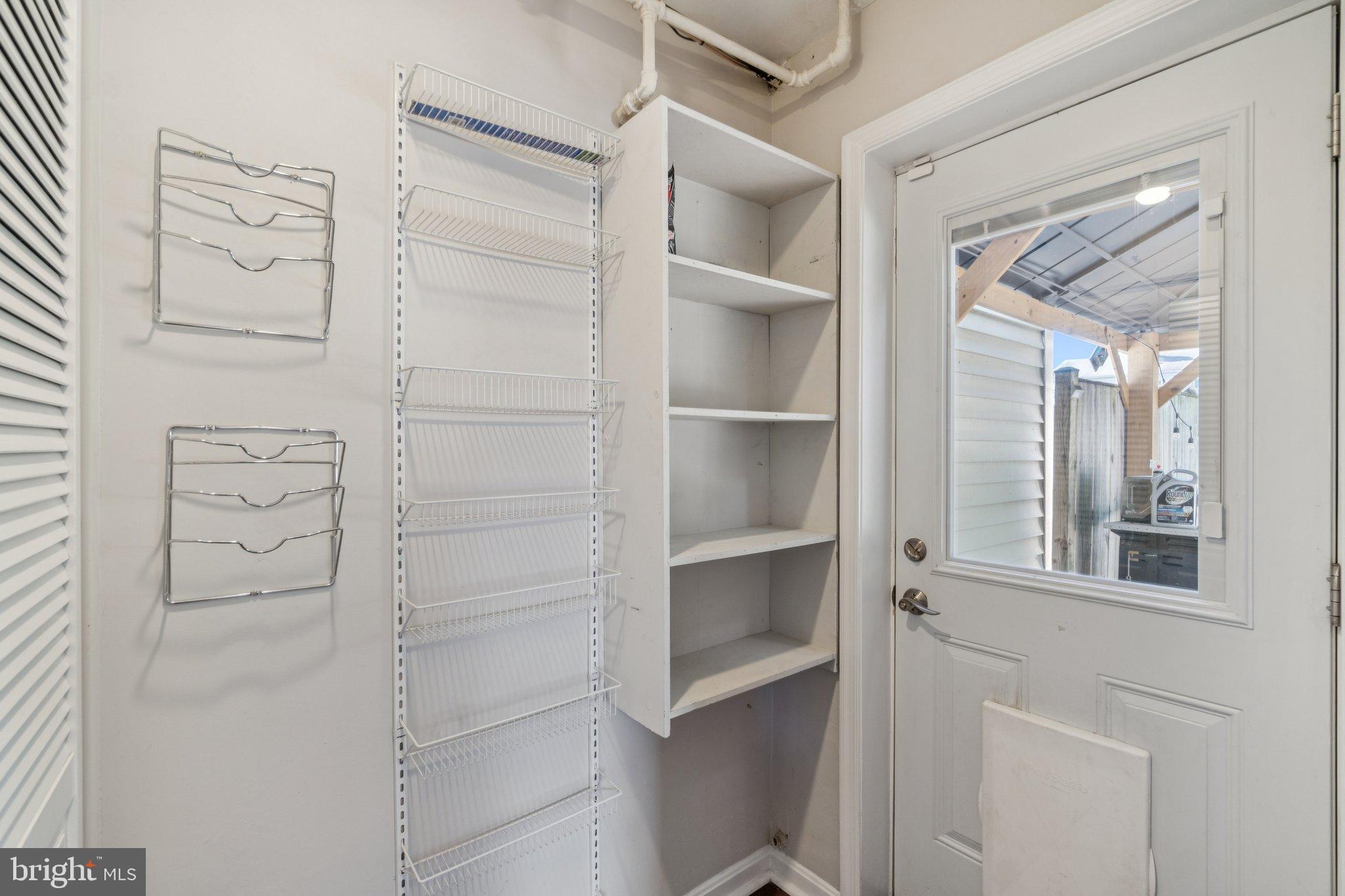 HUNTINGTON - Residential Lease