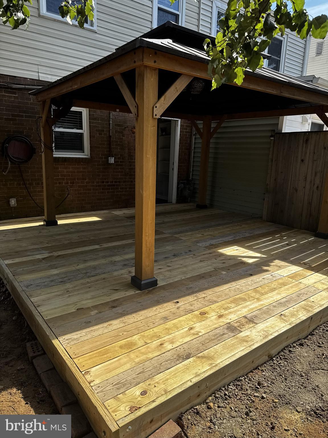 HUNTINGTON - Residential Lease