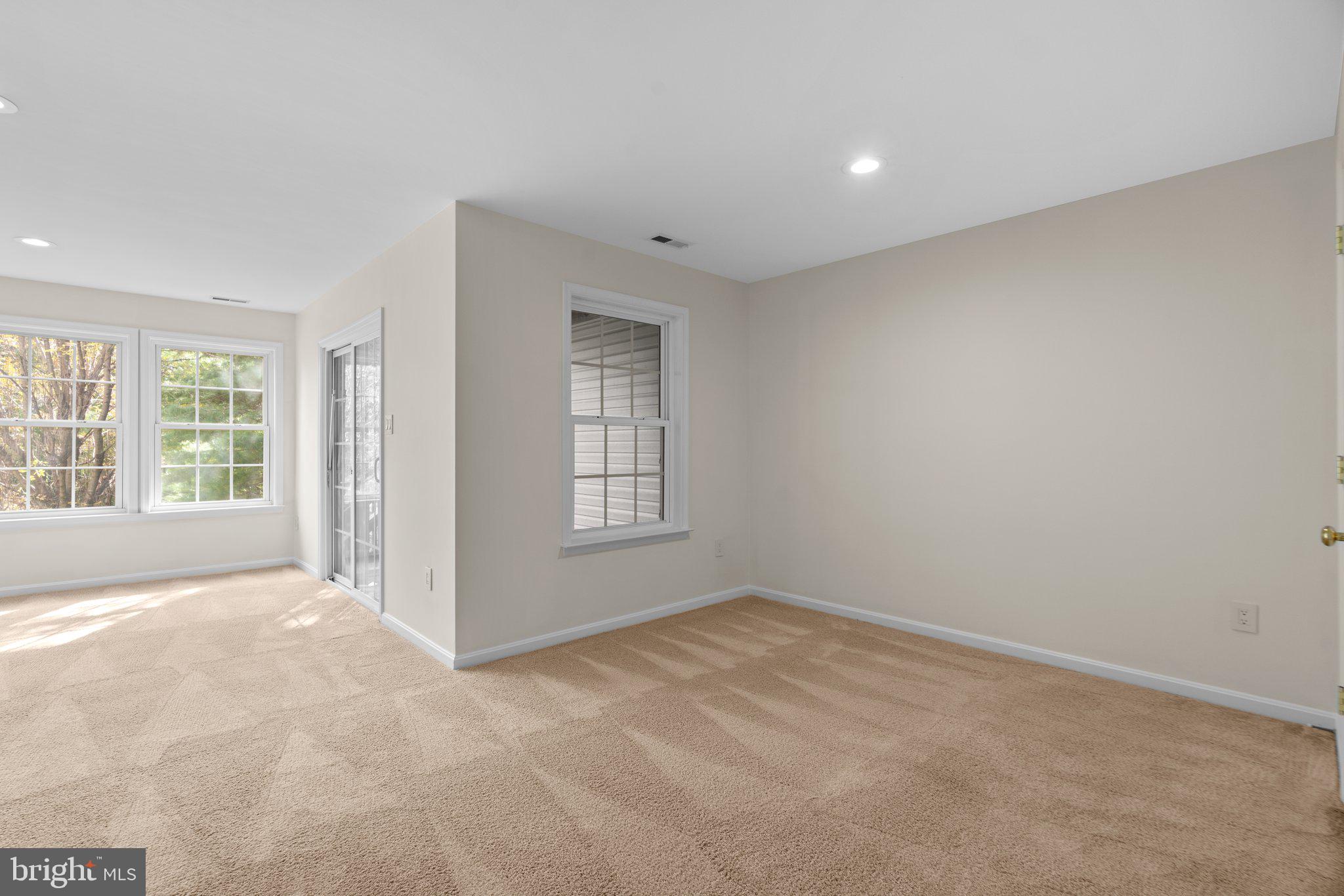 CHERRYTREE PARK - Residential Lease