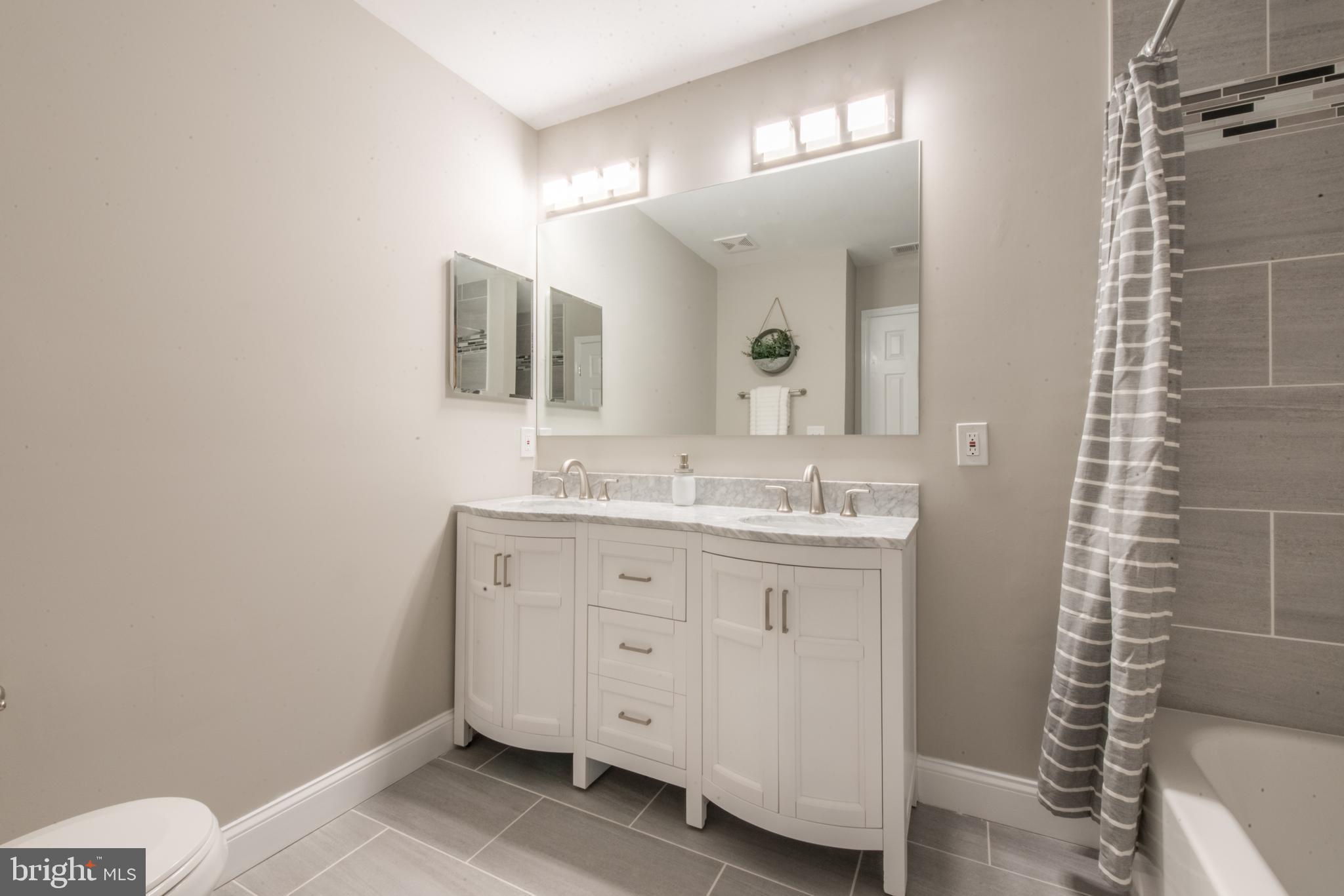 VILLAGE OF DEER PARK - Residential