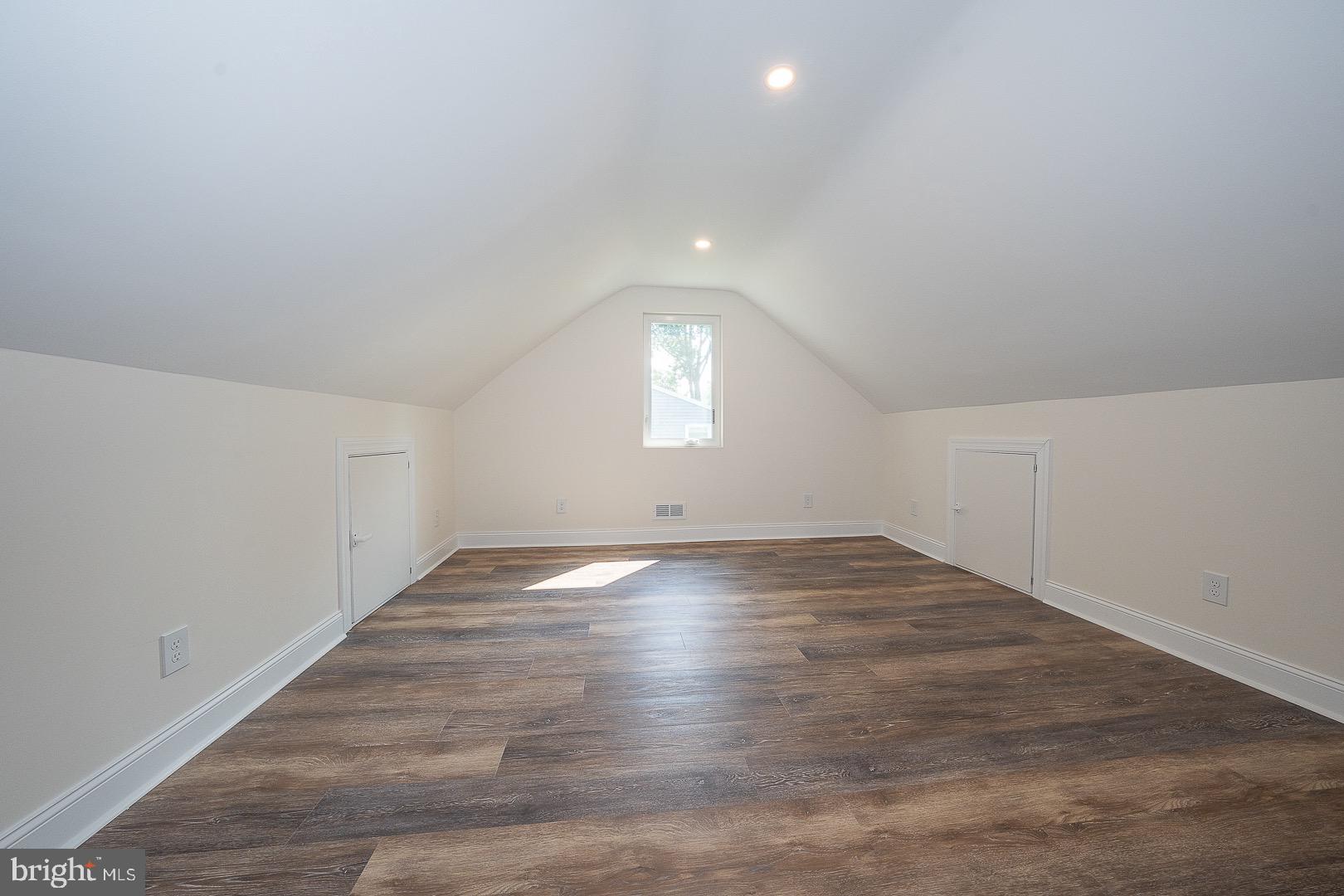 FLOURTOWN - Residential Lease