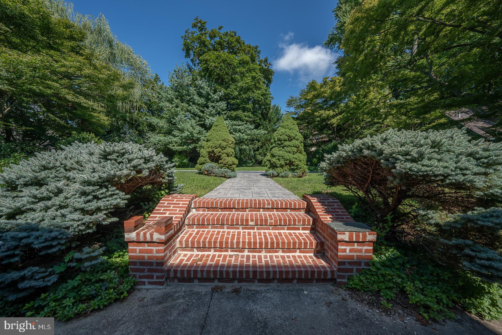 MERION STATION - Residential