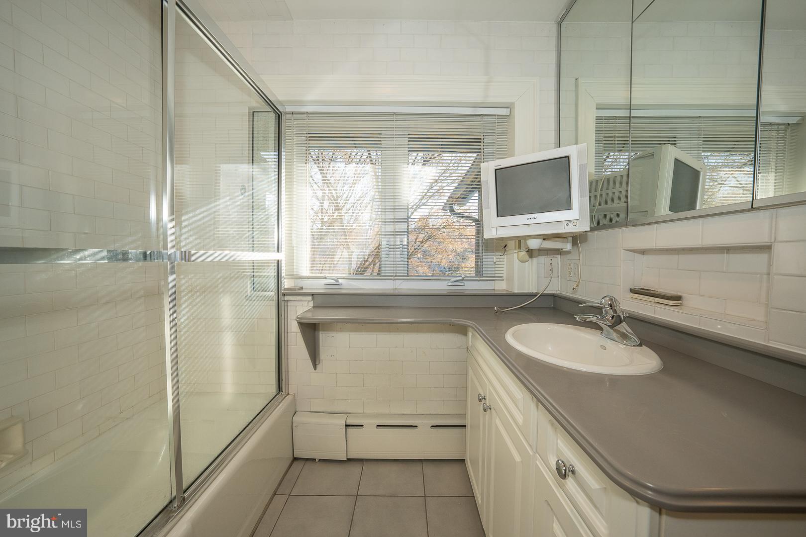 MERION STATION - Residential