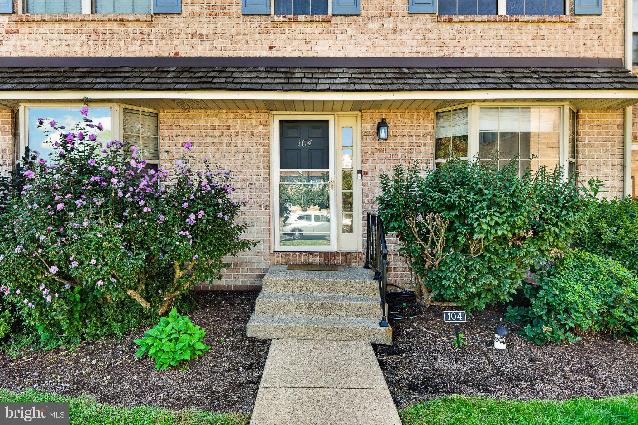 104 SUSAN CONSTANT COURT 4
