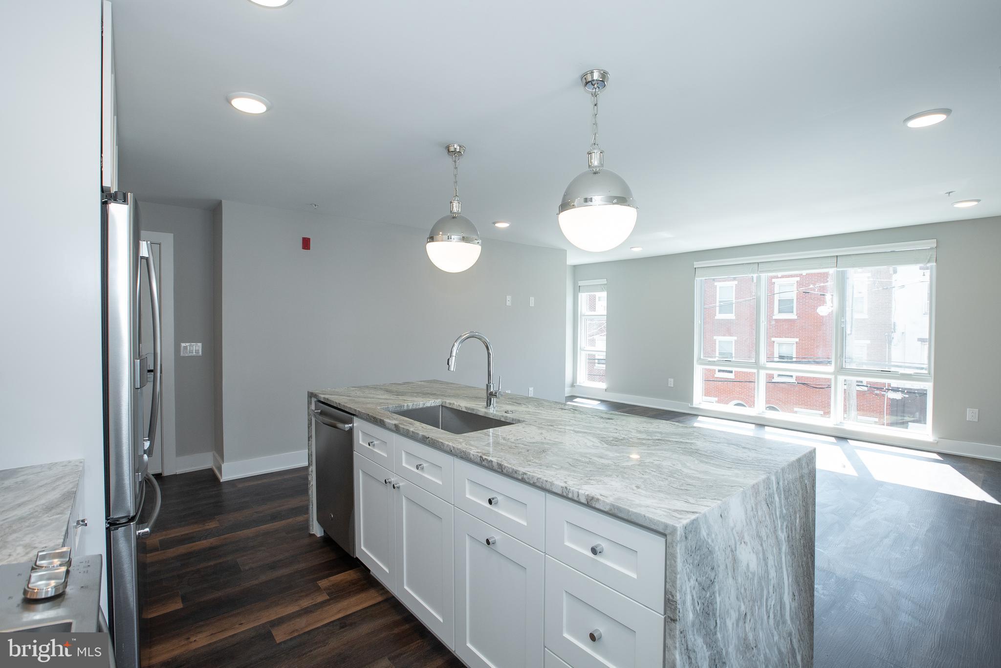 FAIRMOUNT - Residential Lease