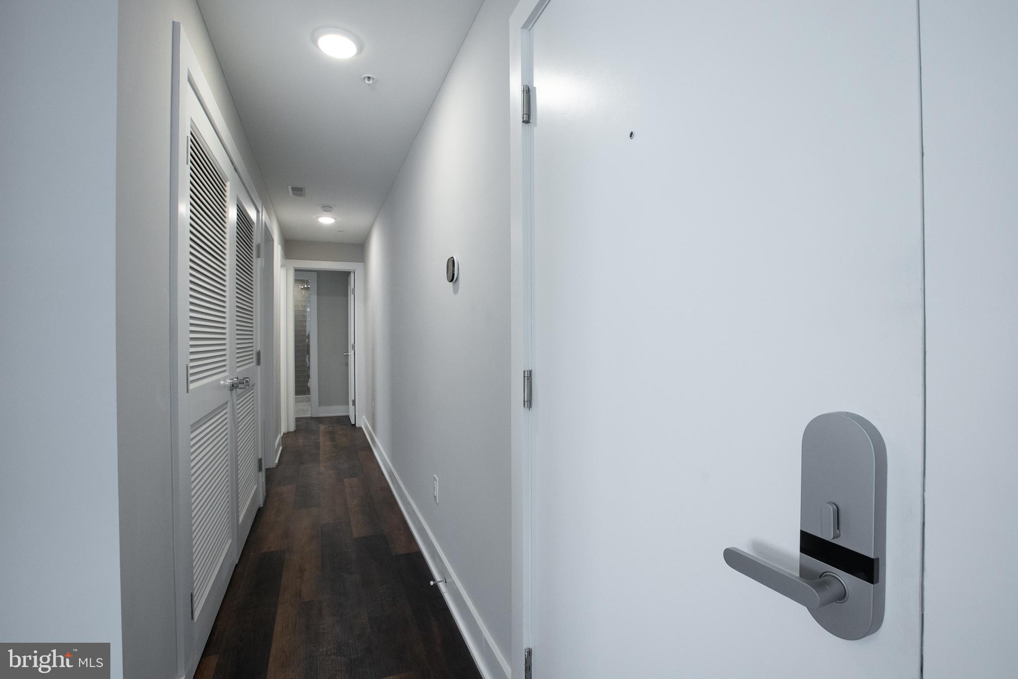 FAIRMOUNT - Residential Lease