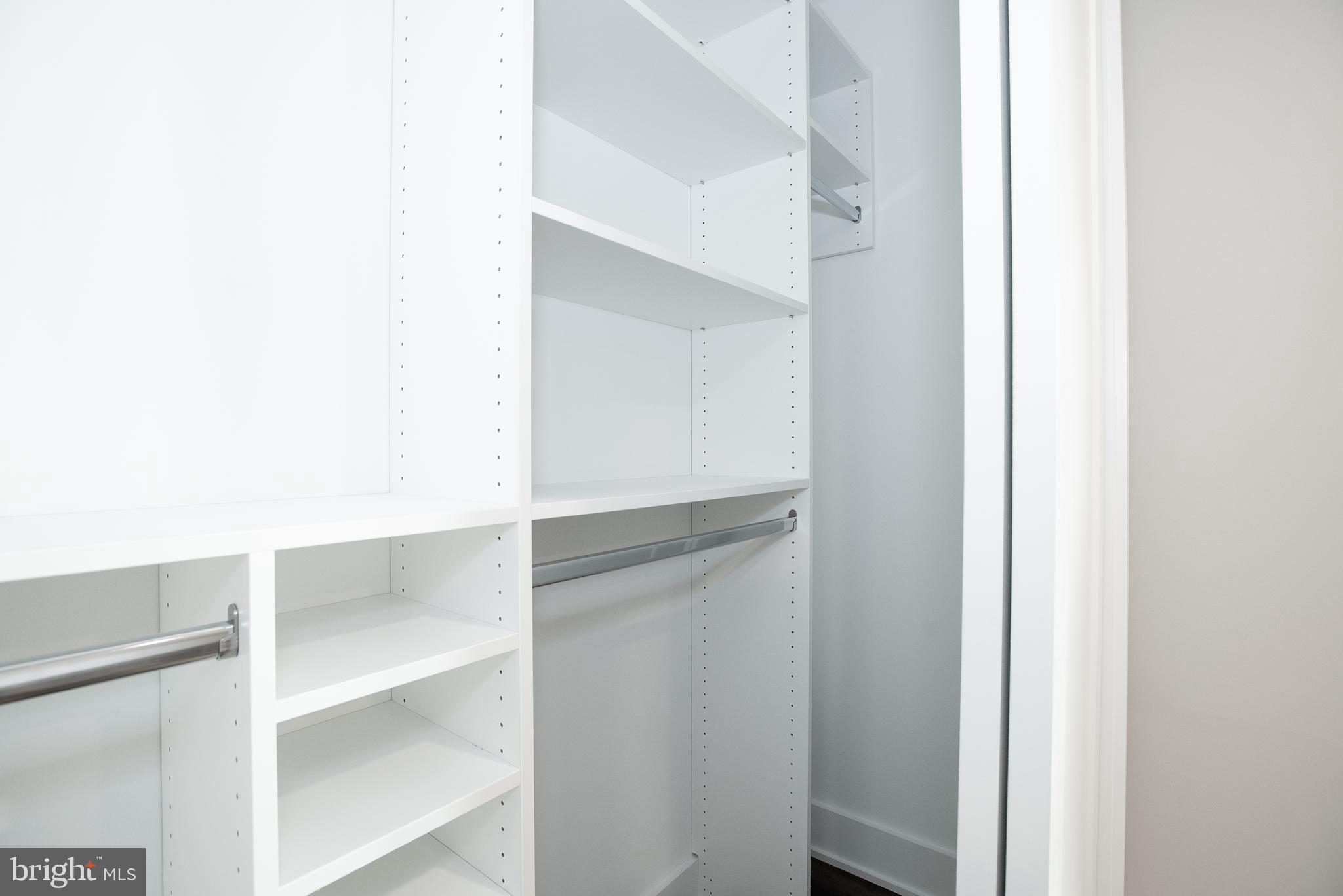 FAIRMOUNT - Residential Lease