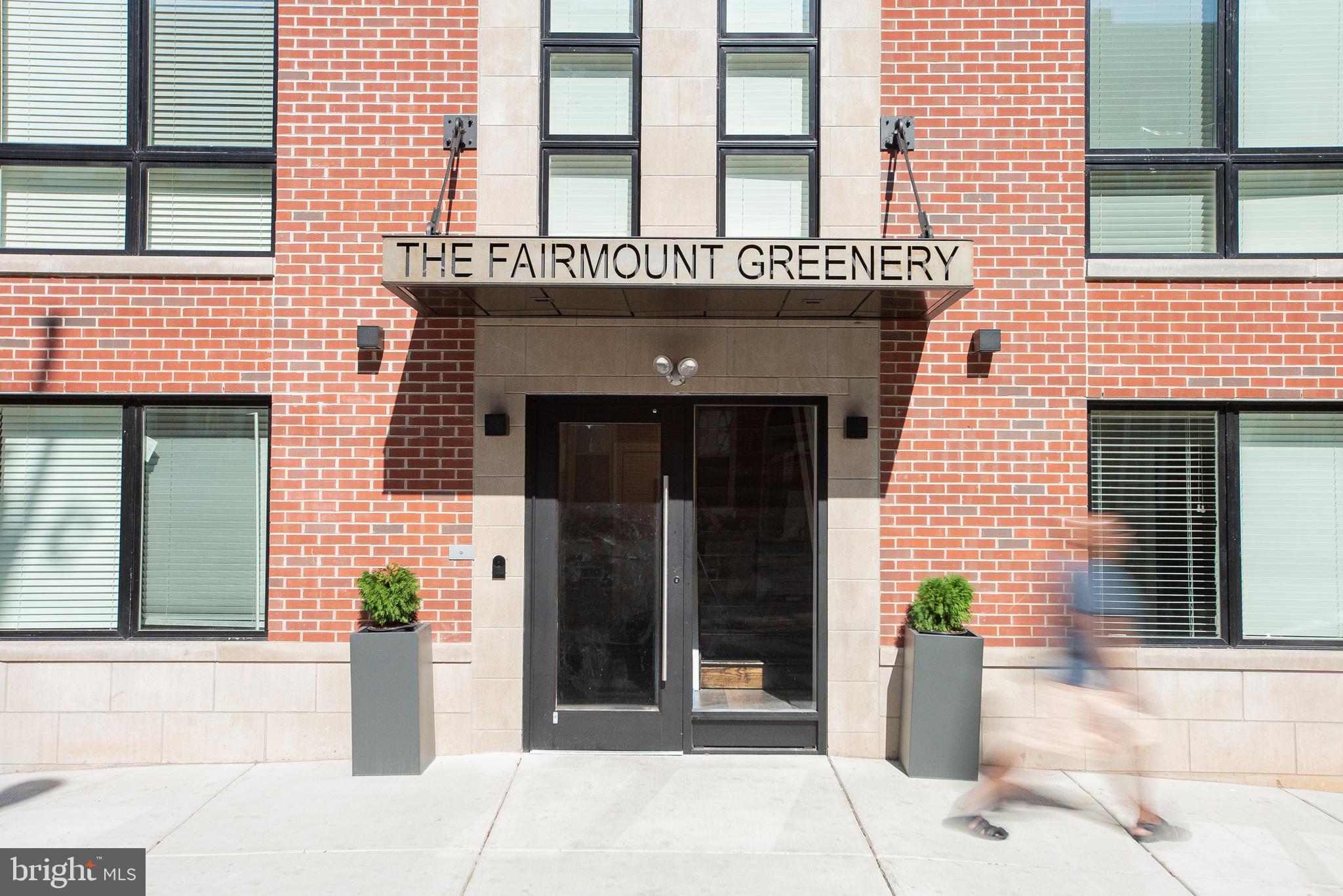 FAIRMOUNT - Residential Lease