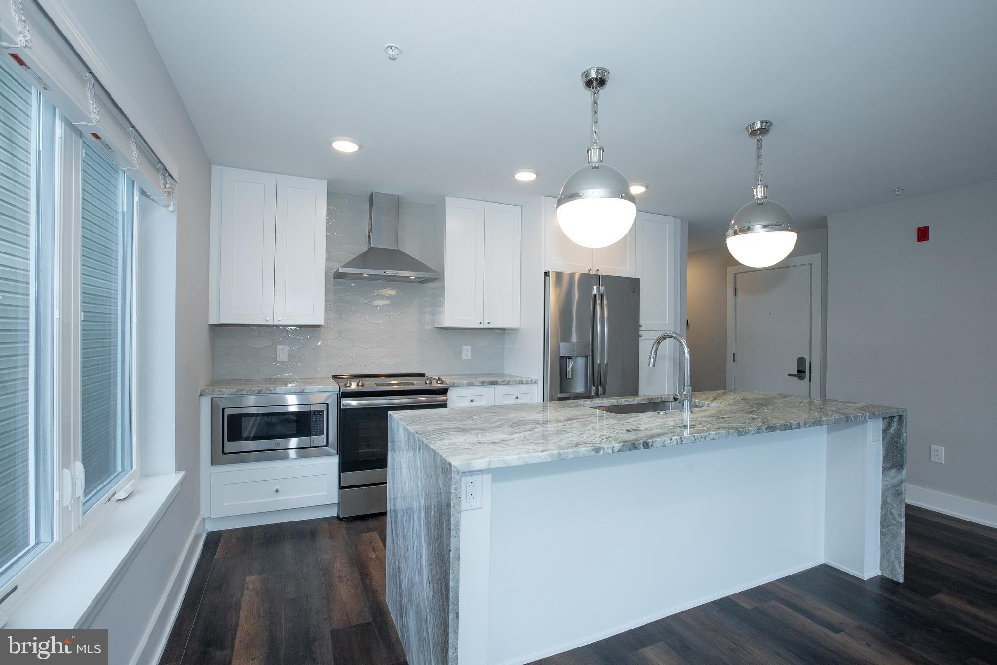 FAIRMOUNT - Residential Lease