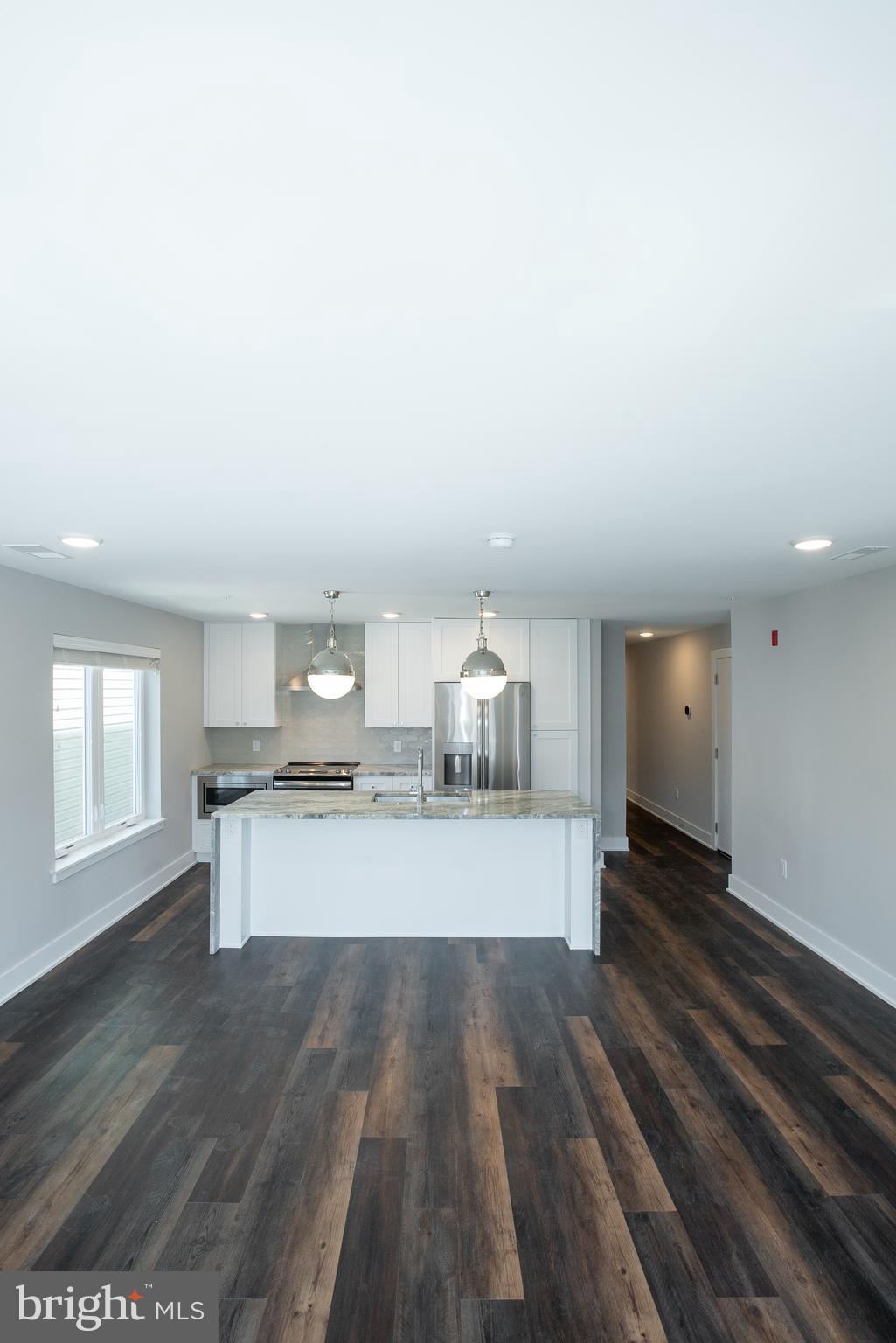 FAIRMOUNT - Residential Lease