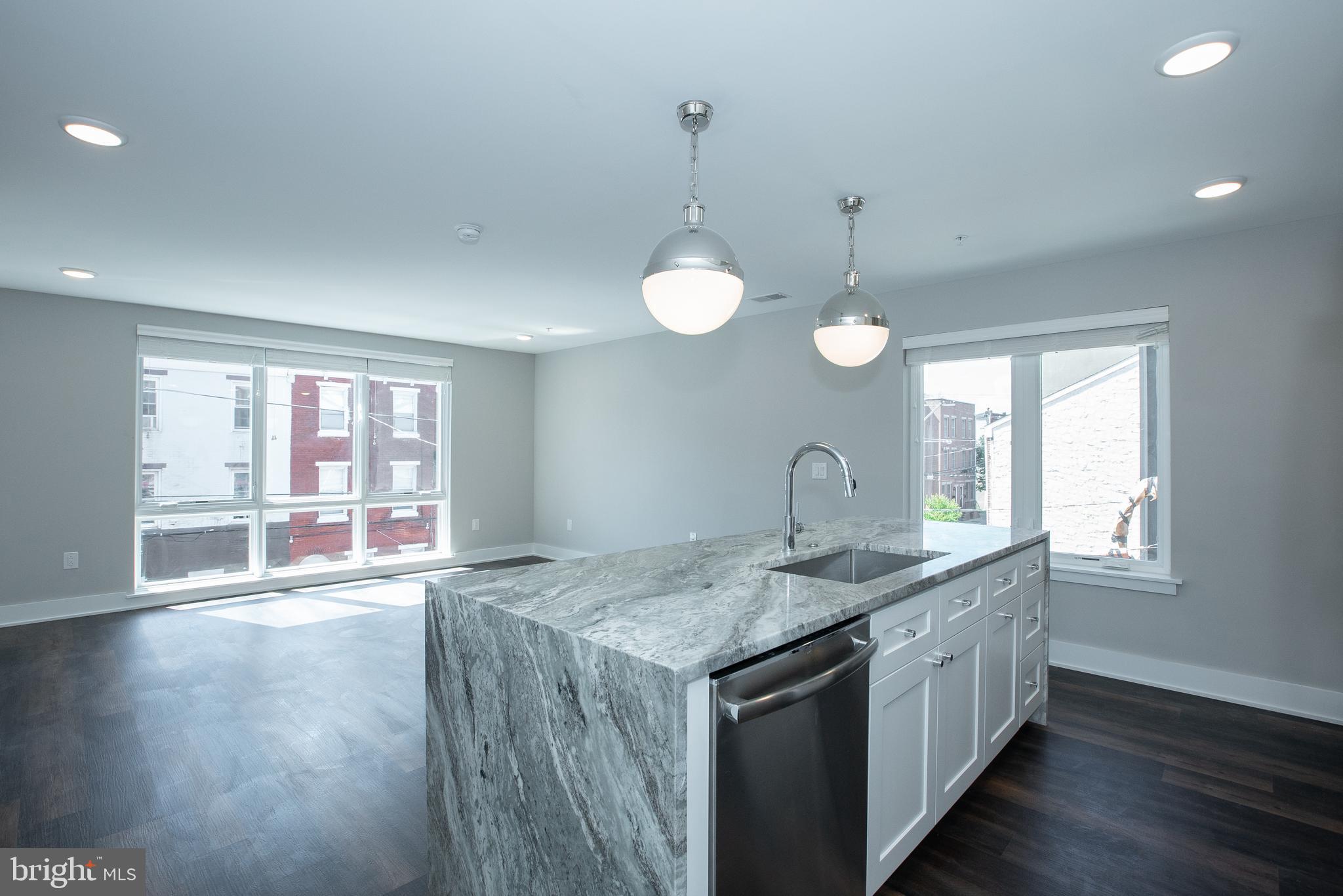 FAIRMOUNT - Residential Lease