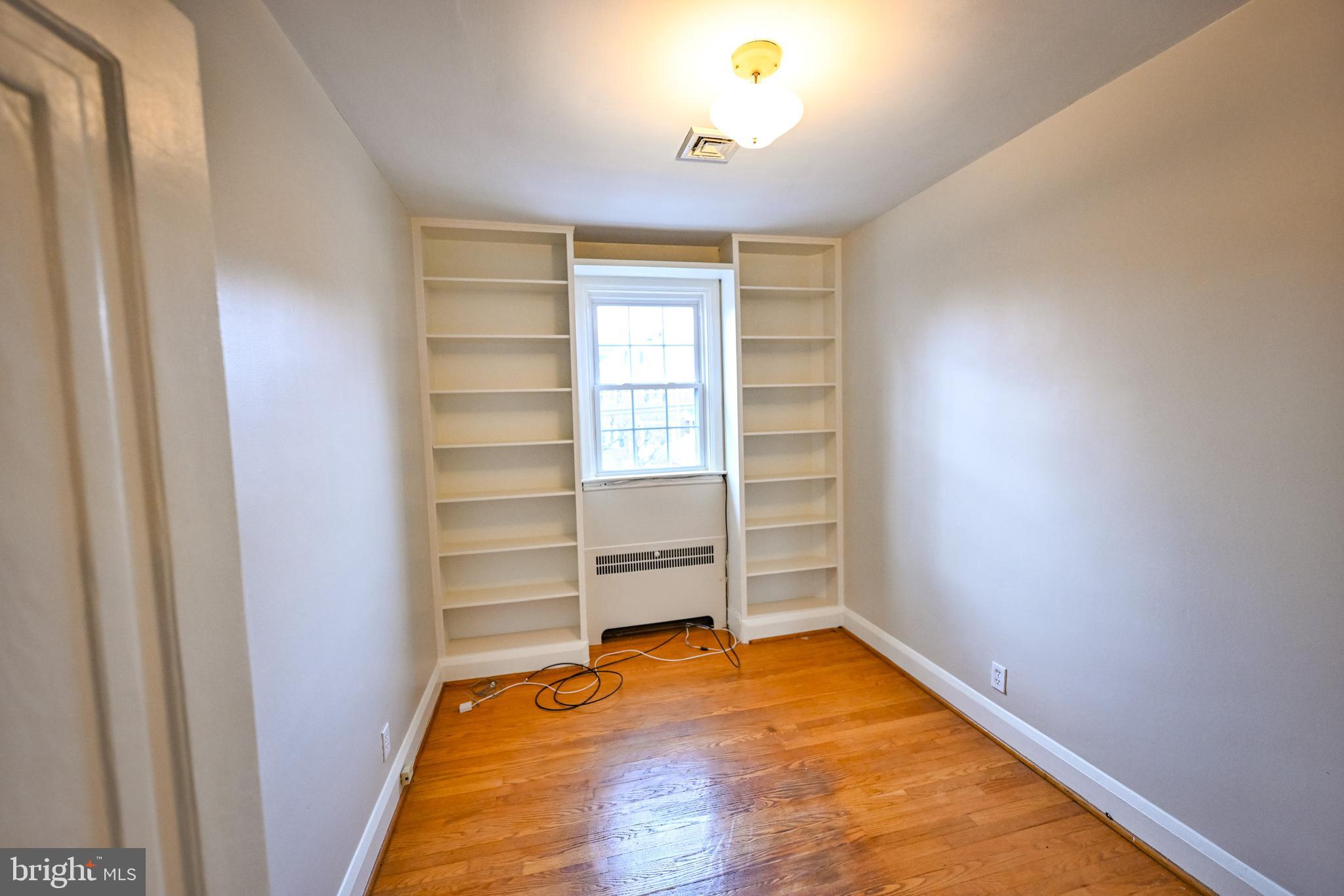 RODGERS FORGE - Residential