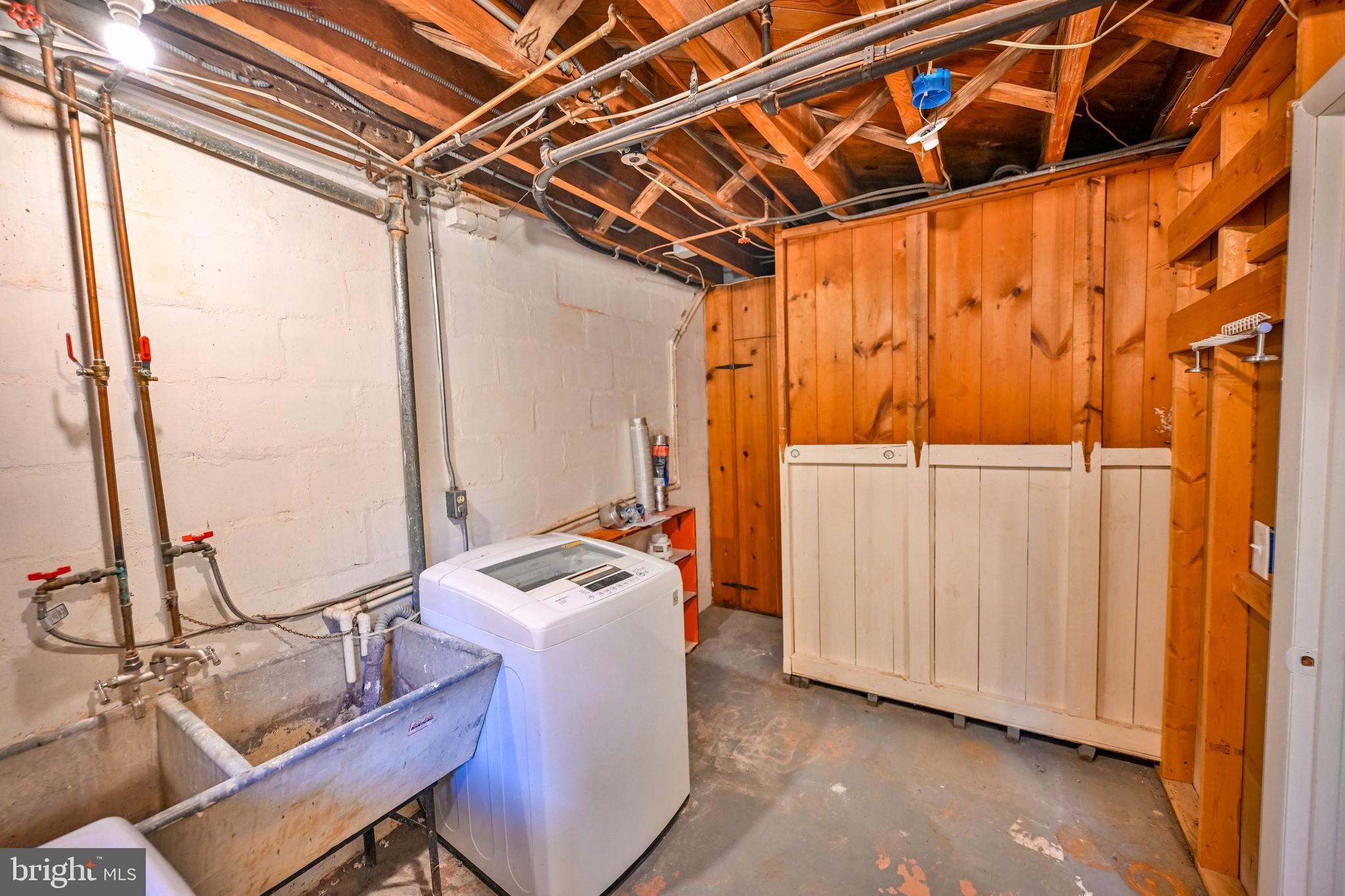 RODGERS FORGE - Residential