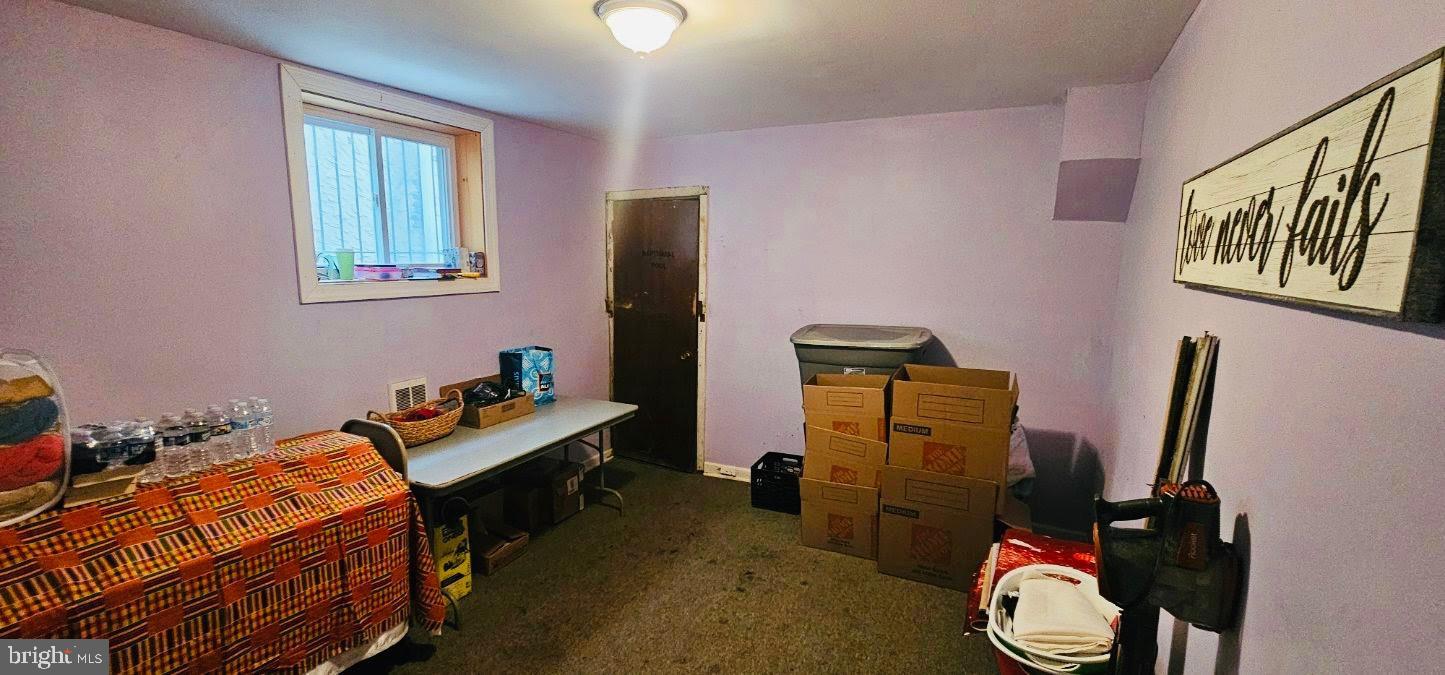 PHILADELPHIA (SOUTH) - Commercial Sale