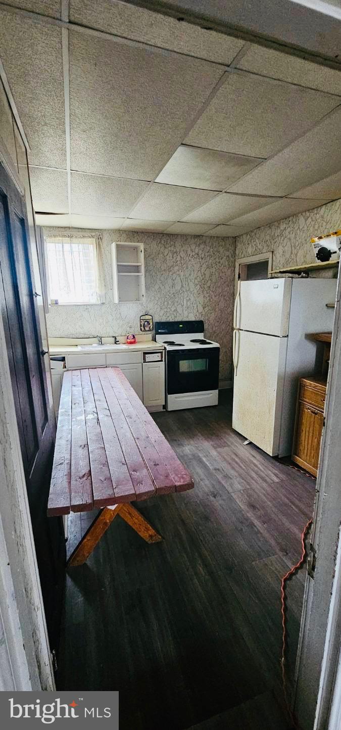 PHILADELPHIA (SOUTH) - Commercial Sale