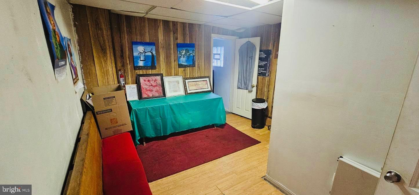 PHILADELPHIA (SOUTH) - Commercial Sale