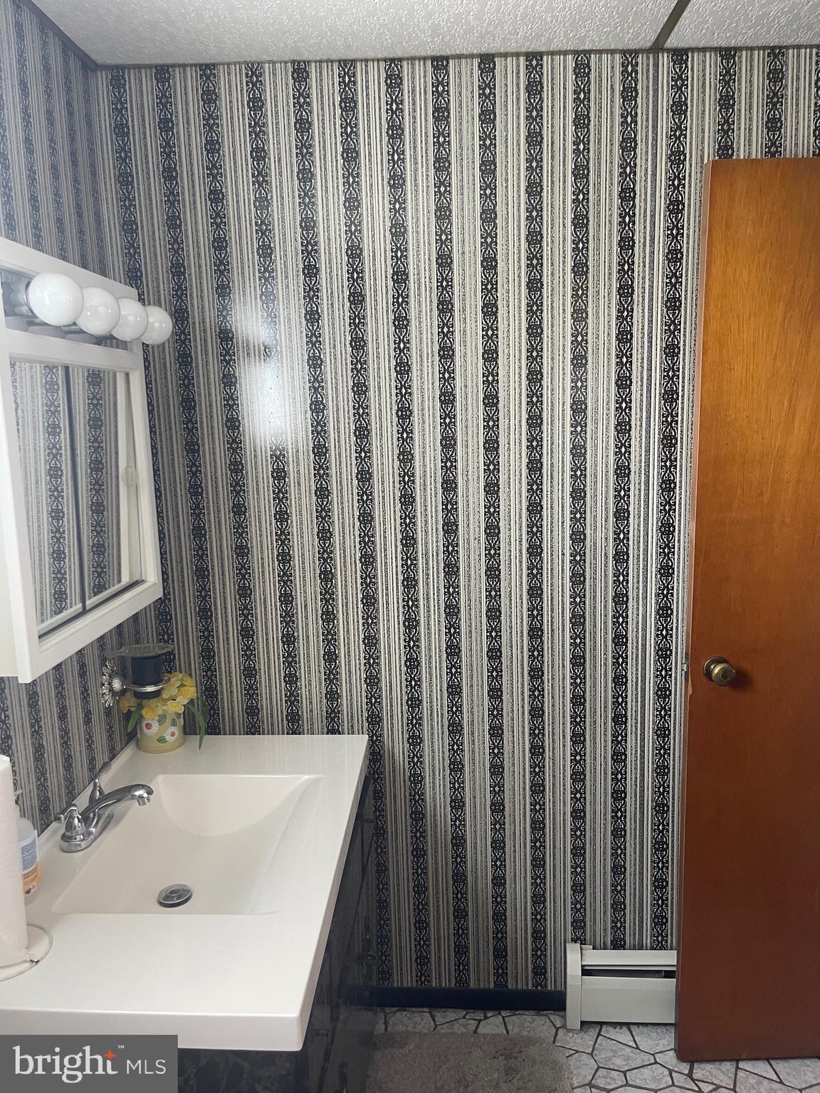 WHITMAN - Residential