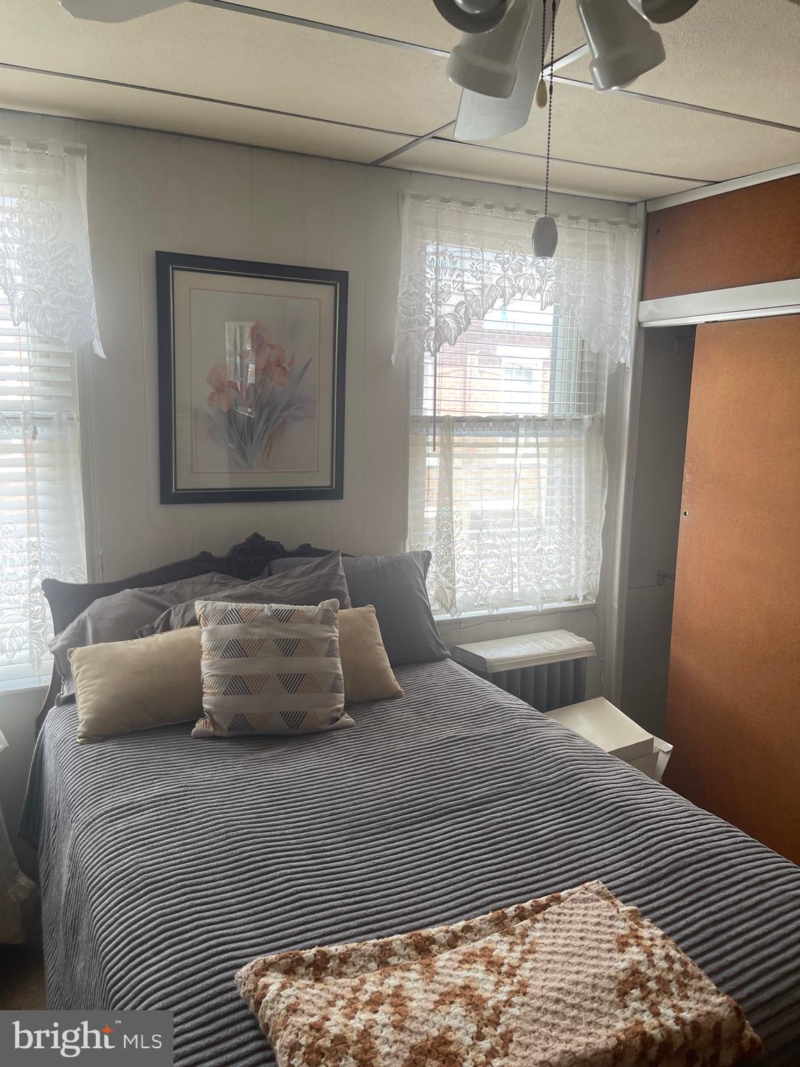 WHITMAN - Residential