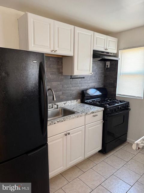 Townhouse For Rent - 4022 Ardley Avenue<br/> BALTIMORE, MD 21213