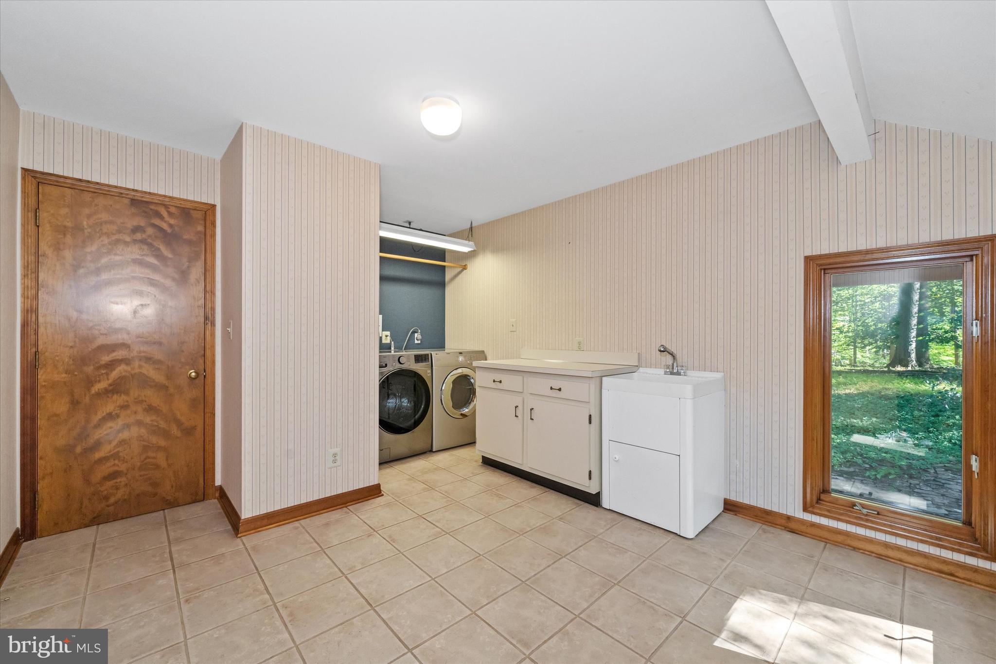 QUAIL CROSSING - Residential