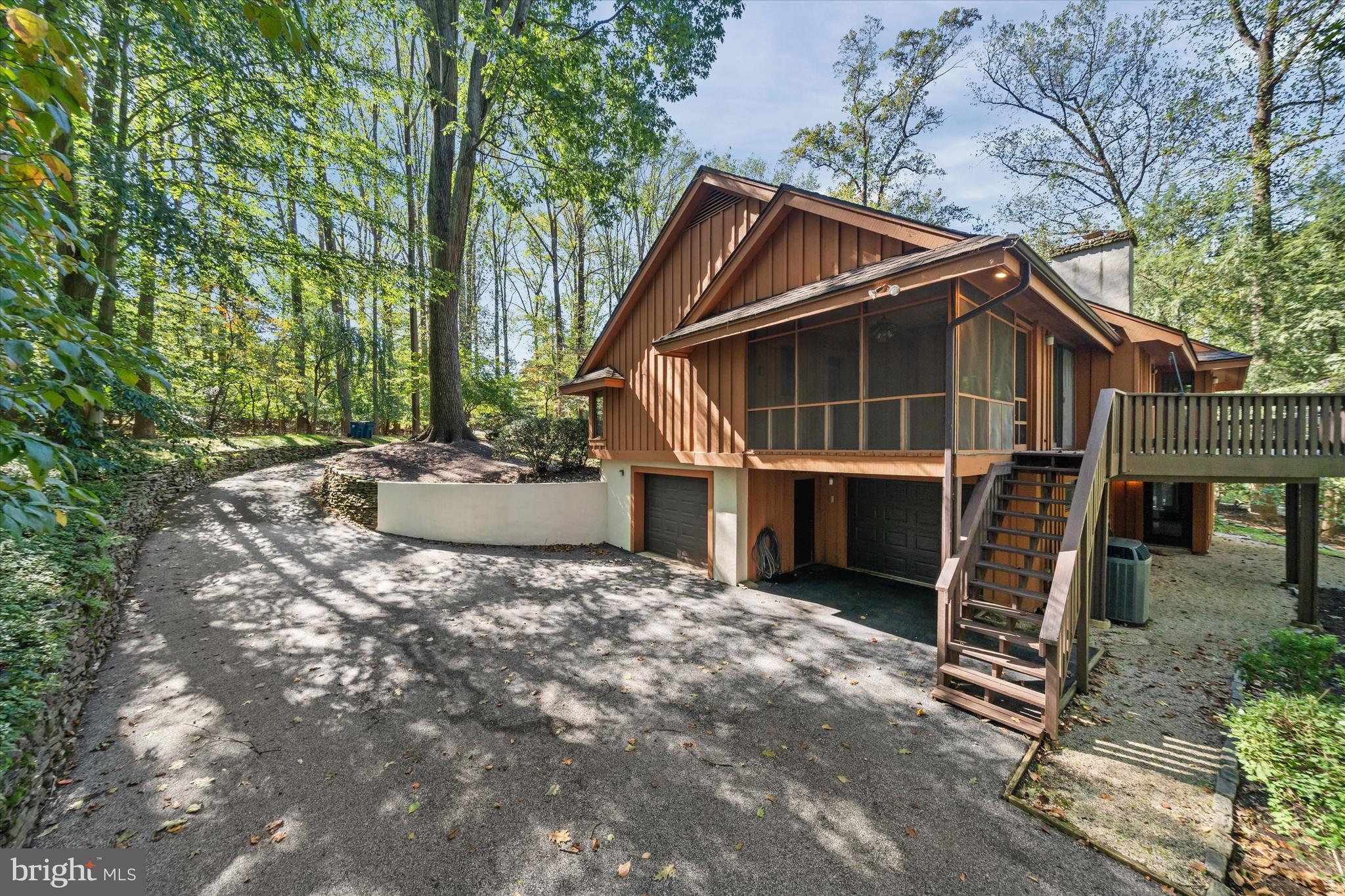 QUAIL CROSSING - Residential