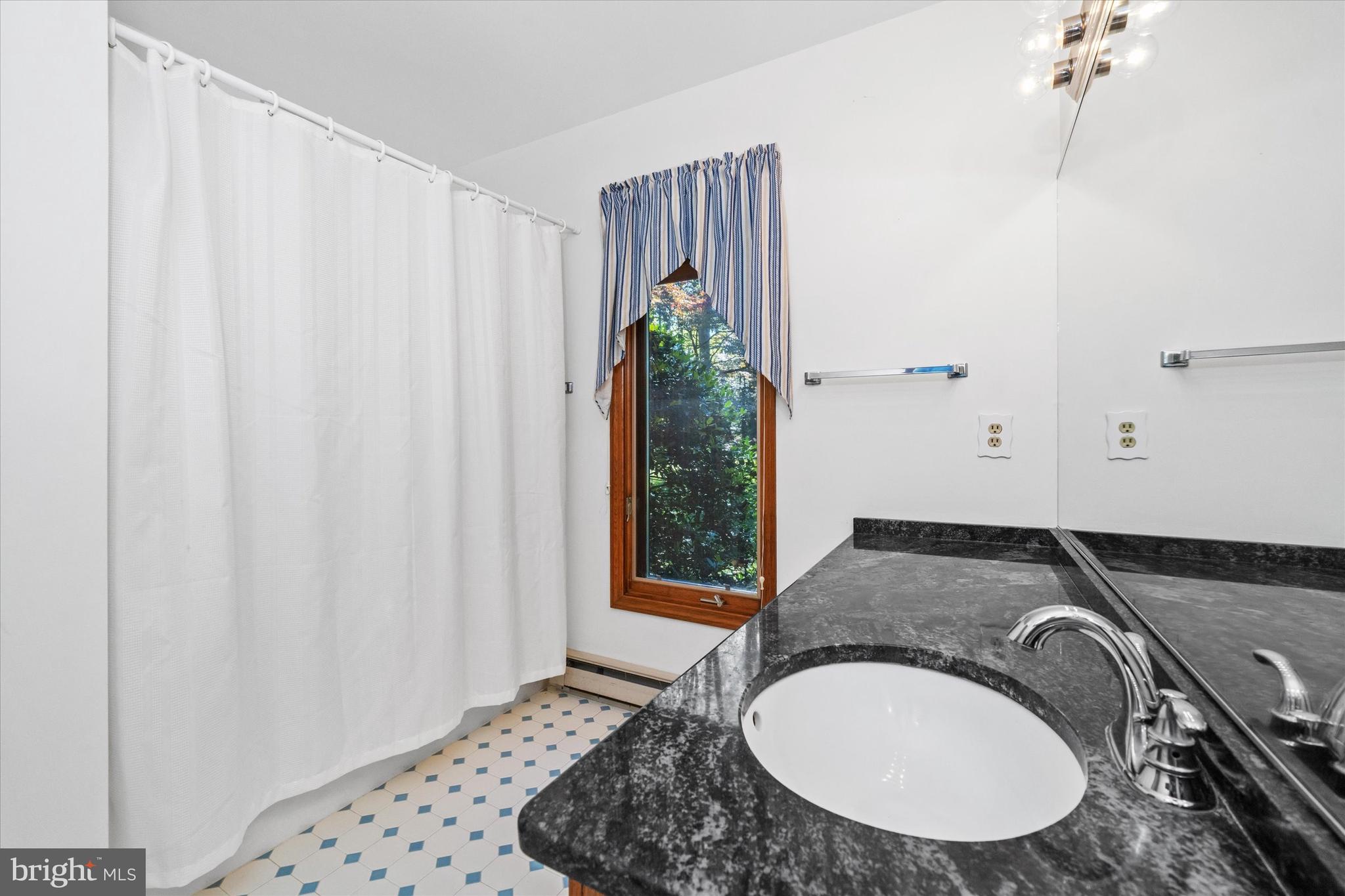 QUAIL CROSSING - Residential