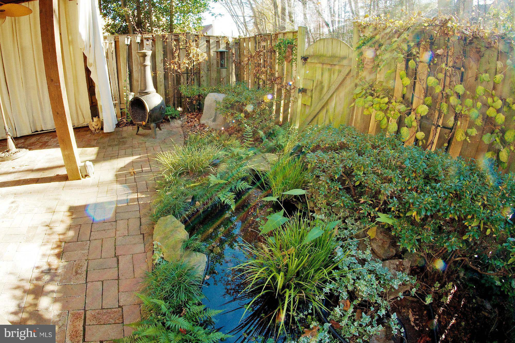 FAIR WOODS - Residential