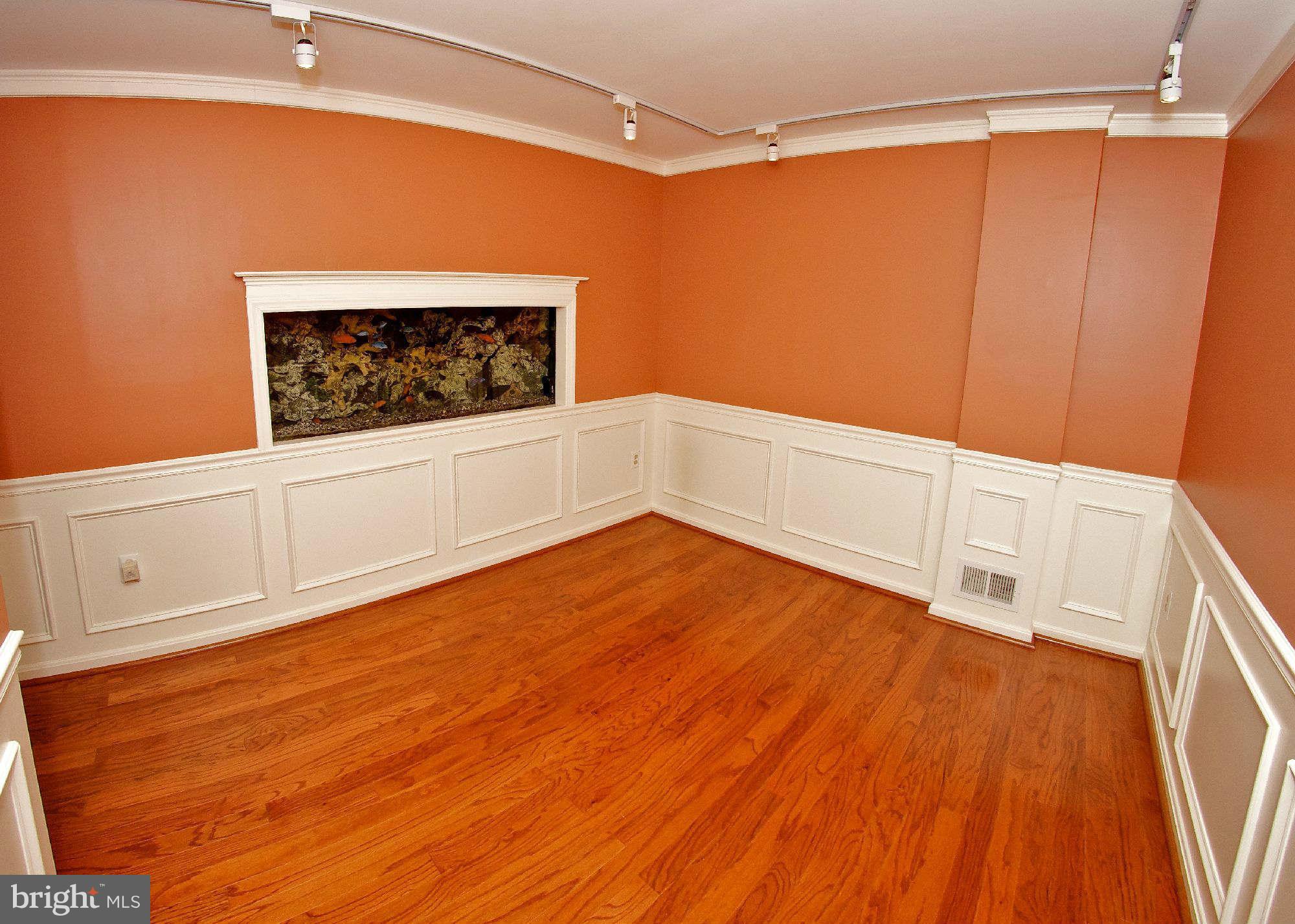 FAIR WOODS - Residential