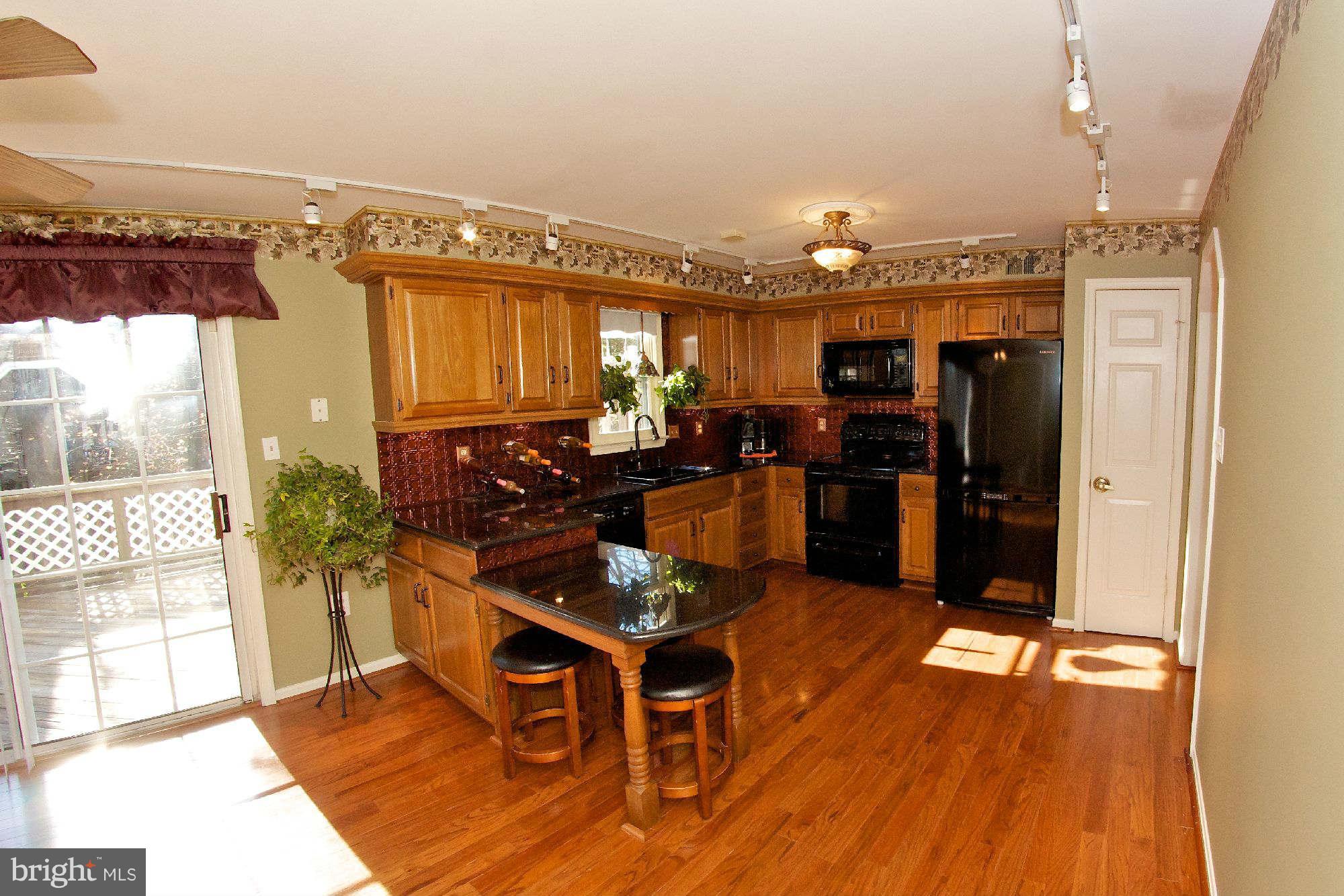 FAIR WOODS - Residential