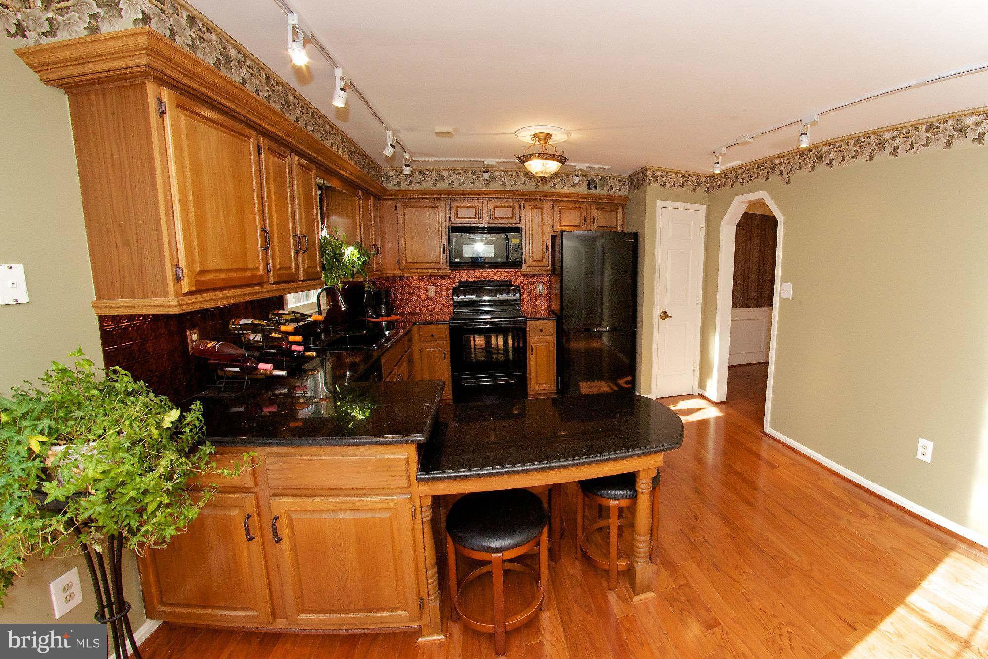 FAIR WOODS - Residential