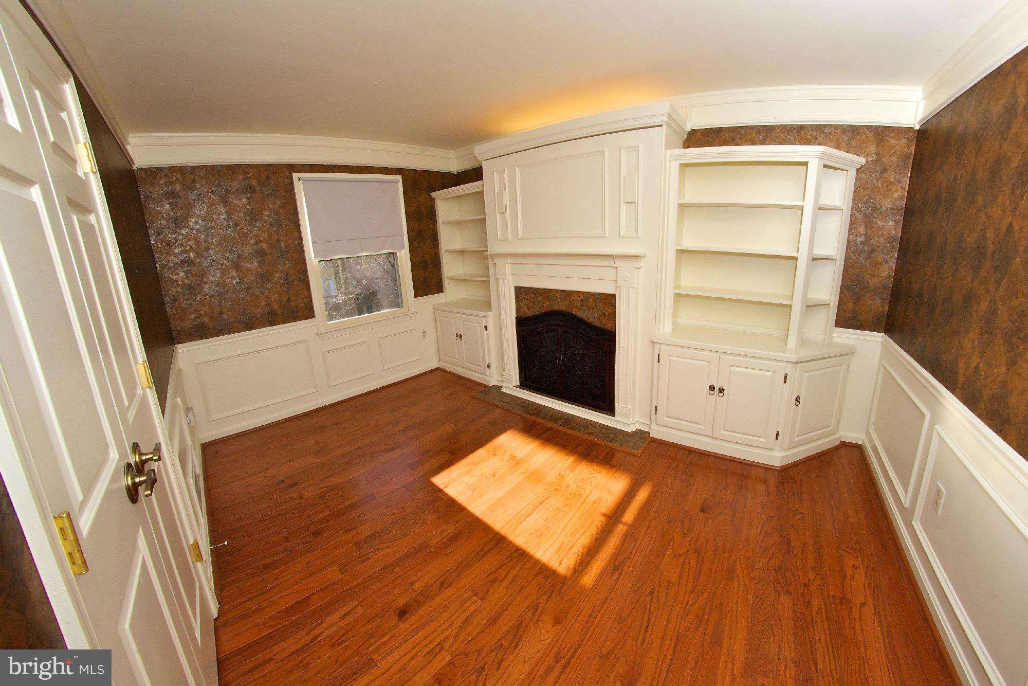 FAIR WOODS - Residential