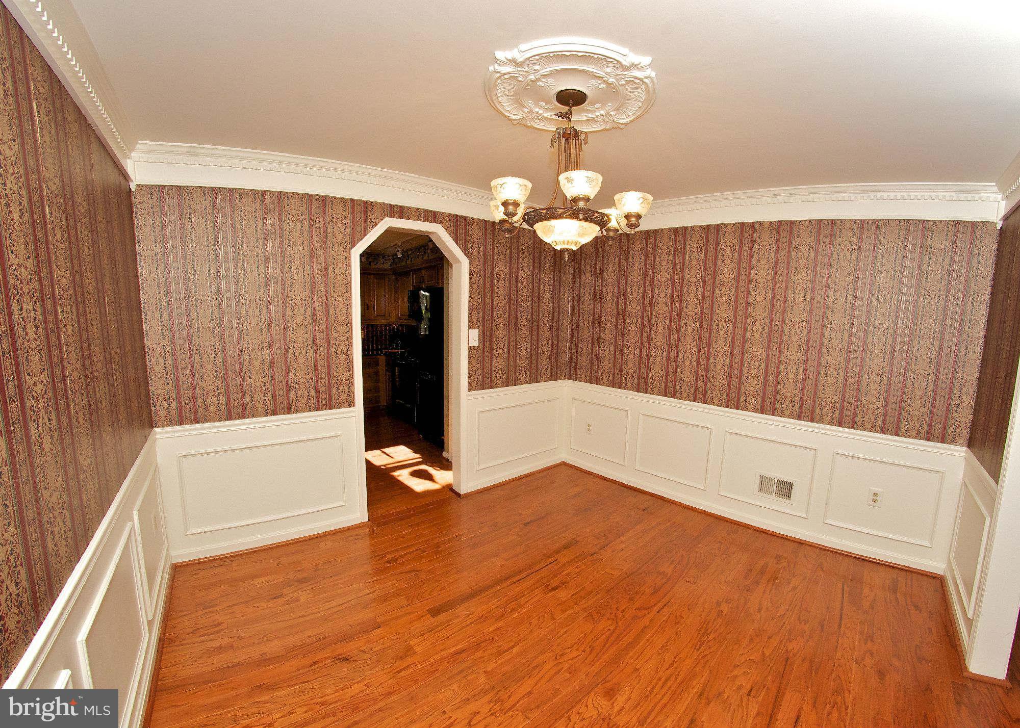 FAIR WOODS - Residential