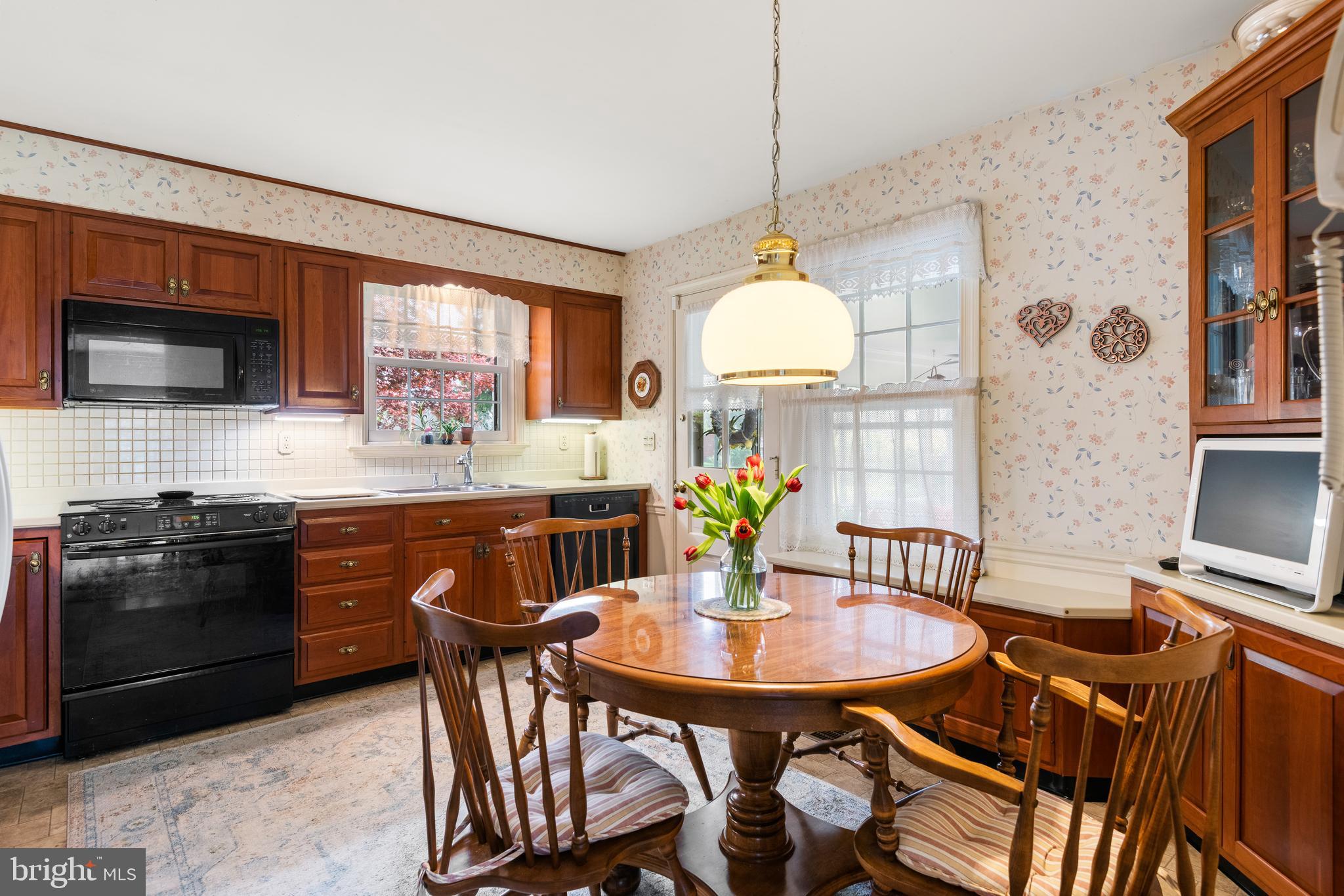 GLENHARDIE - Residential