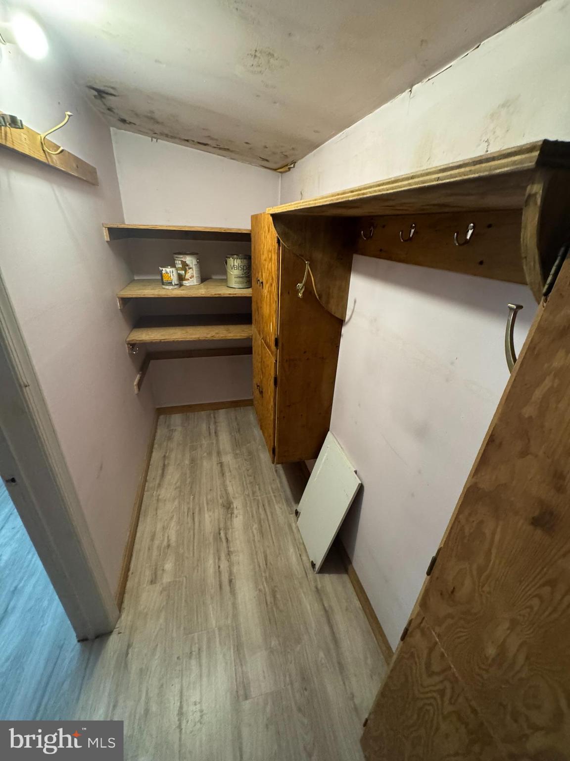 OPEQUON VIEW - Residential