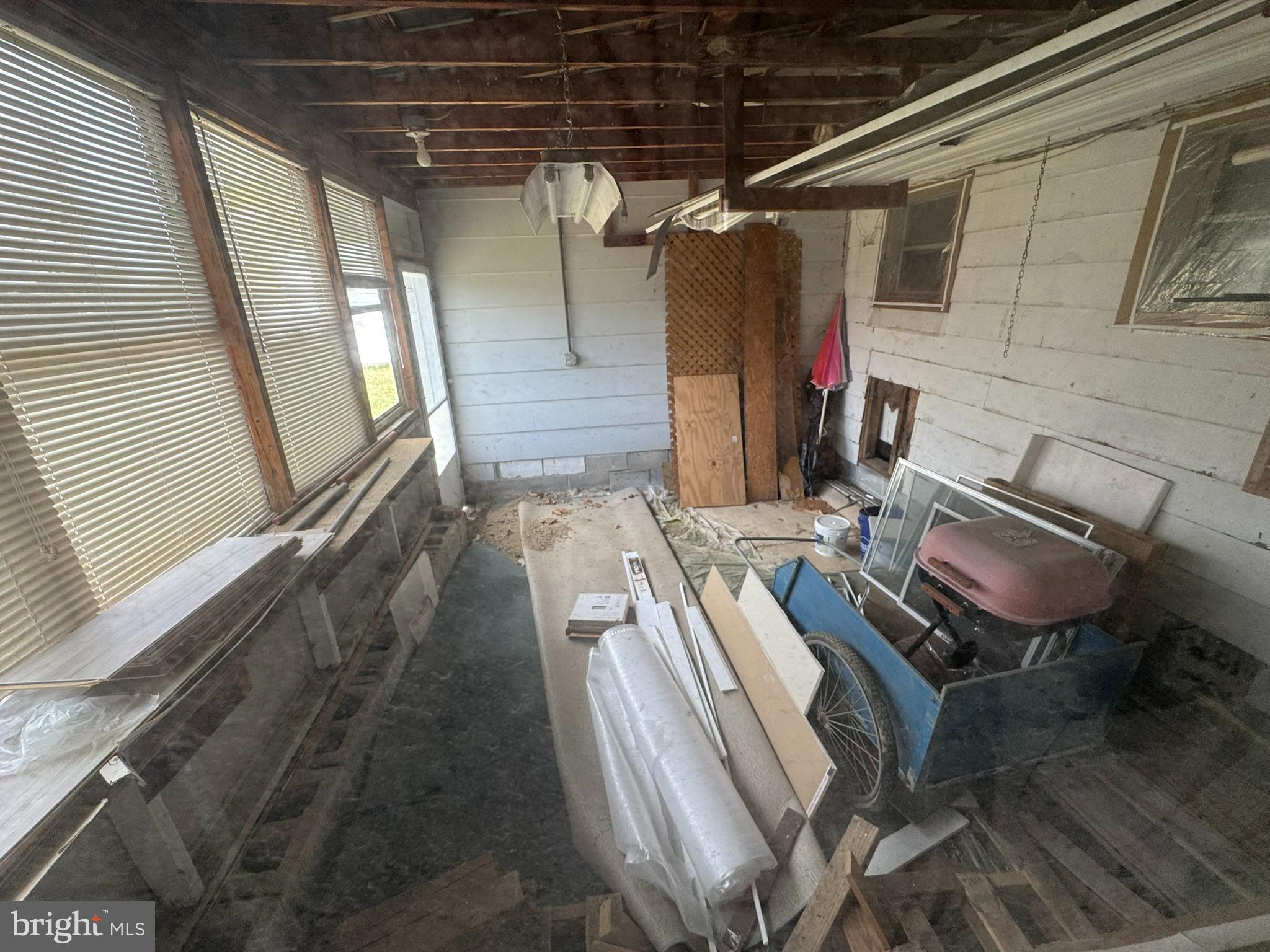 OPEQUON VIEW - Residential