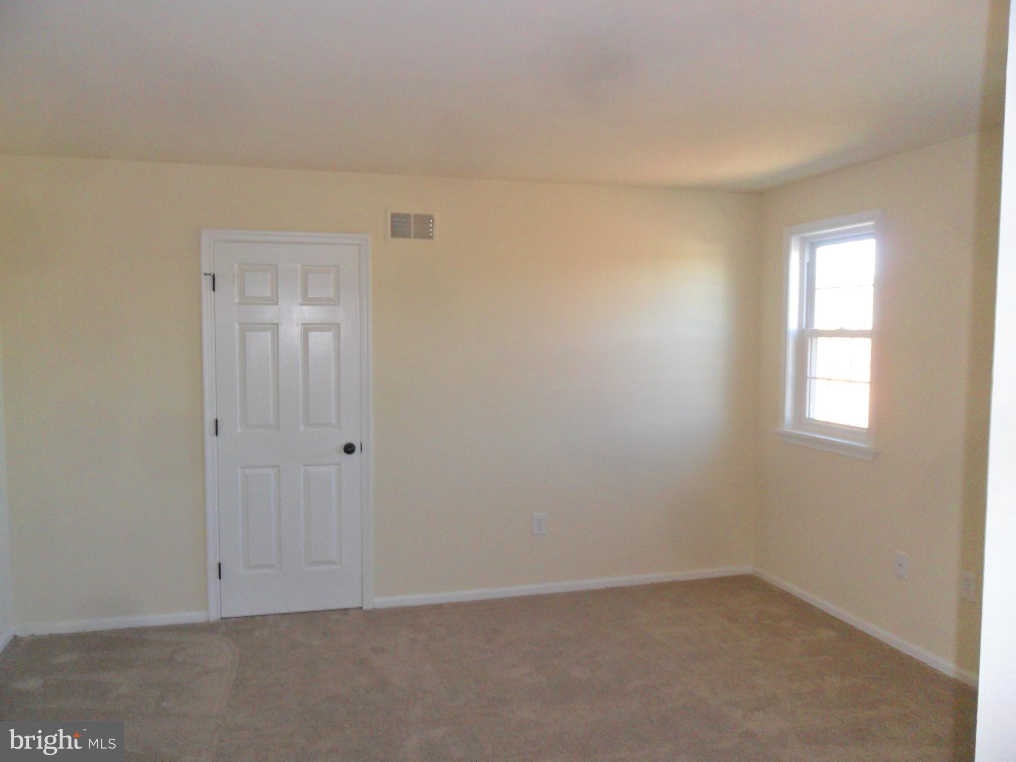 OLD NEW CASTLE - Residential Lease