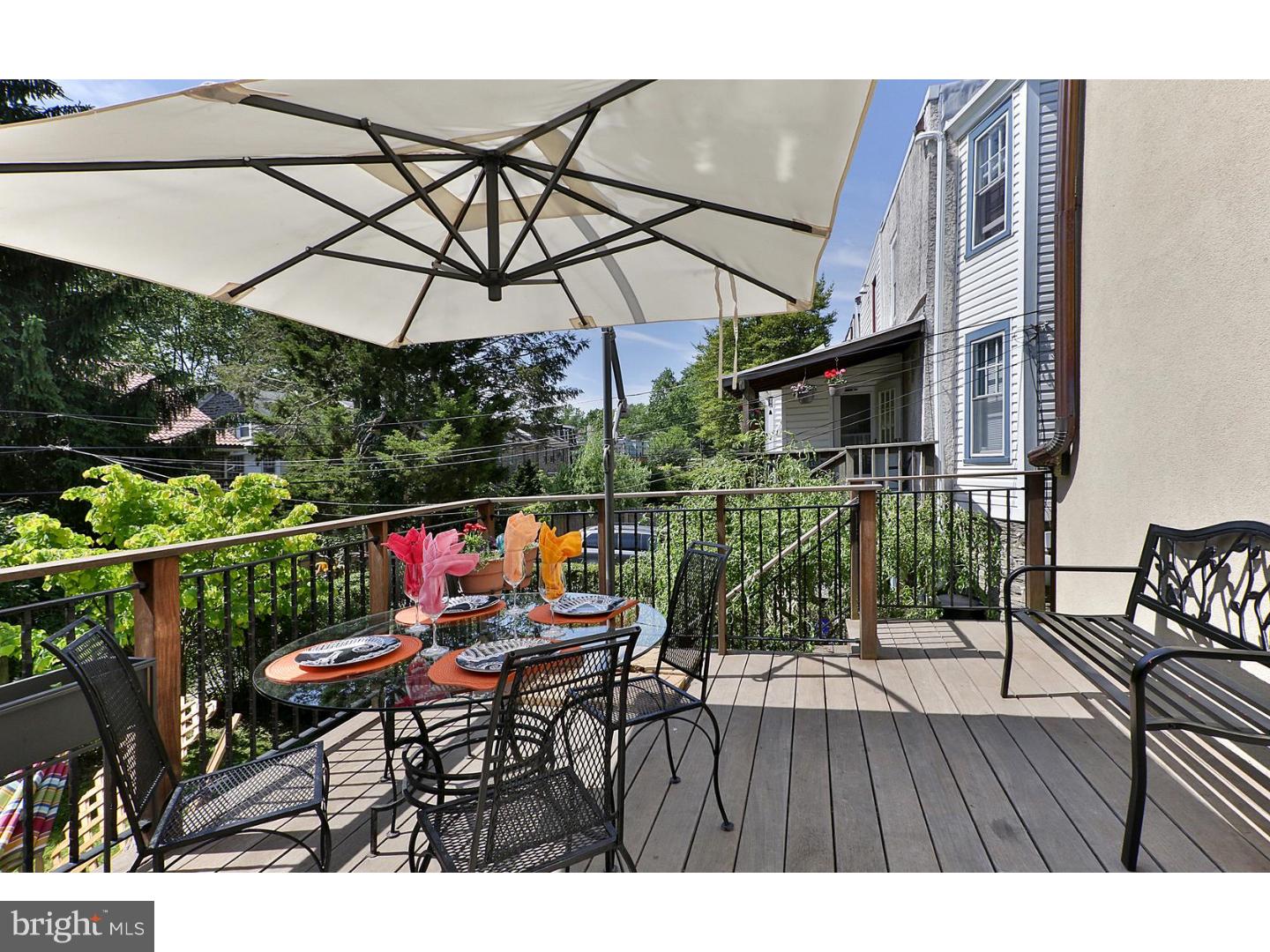 CHESTNUT HILL - Residential