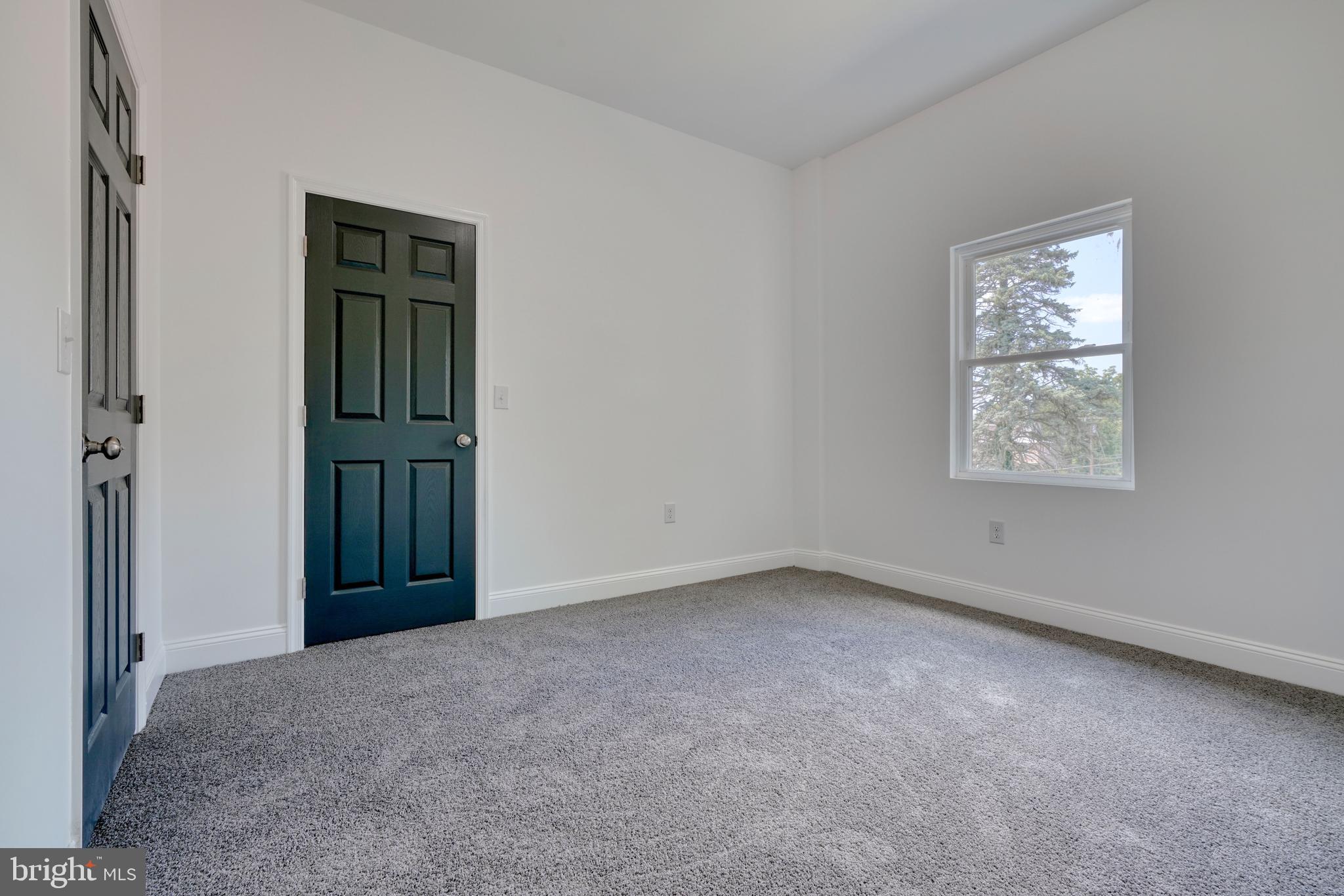 WEST ARLINGTON - Residential