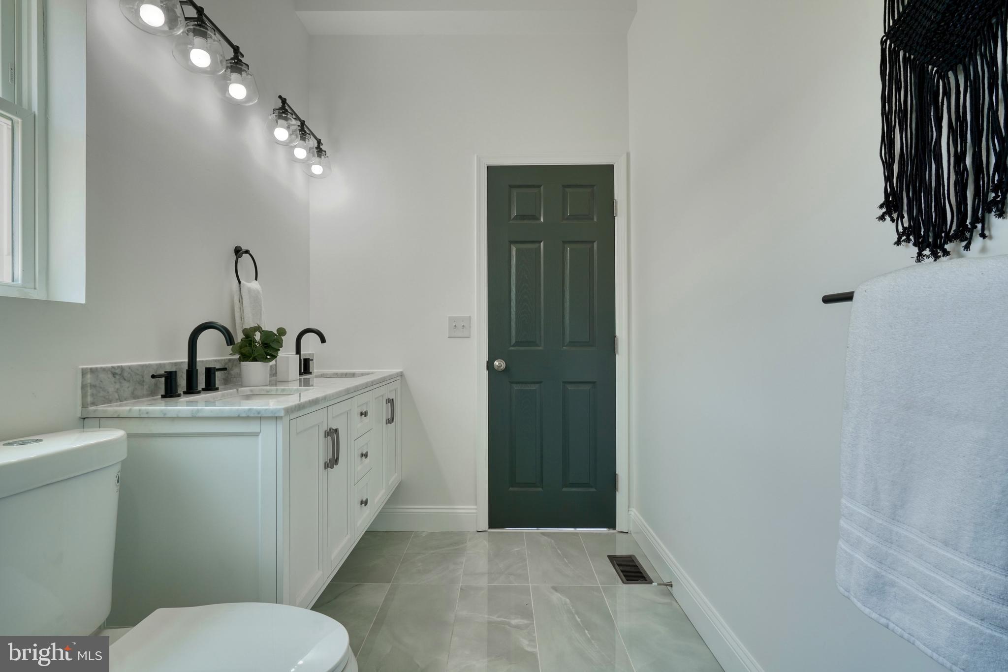 WEST ARLINGTON - Residential