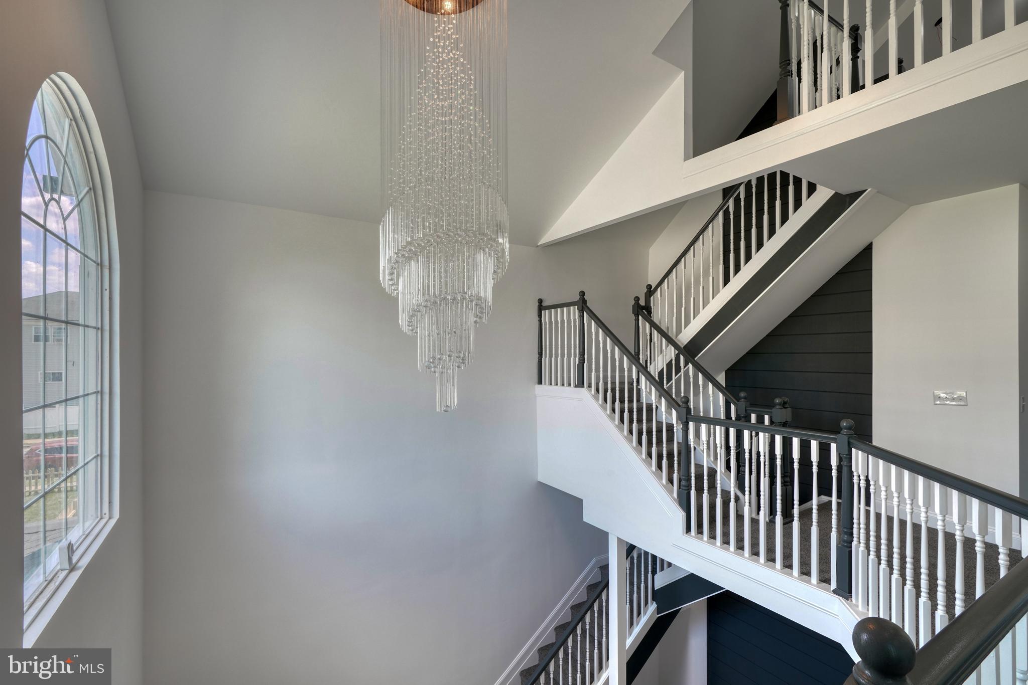 WEST ARLINGTON - Residential