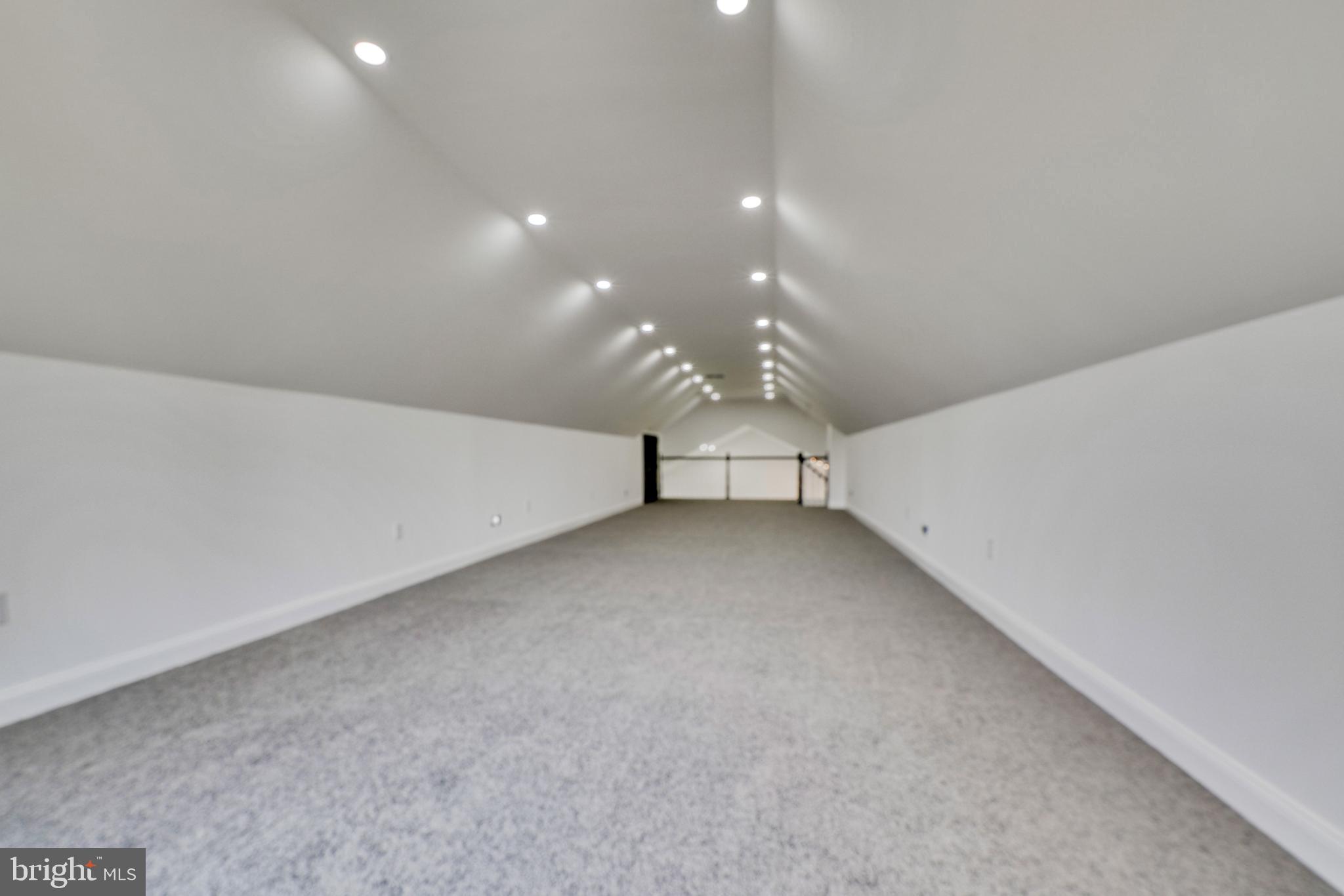 WEST ARLINGTON - Residential