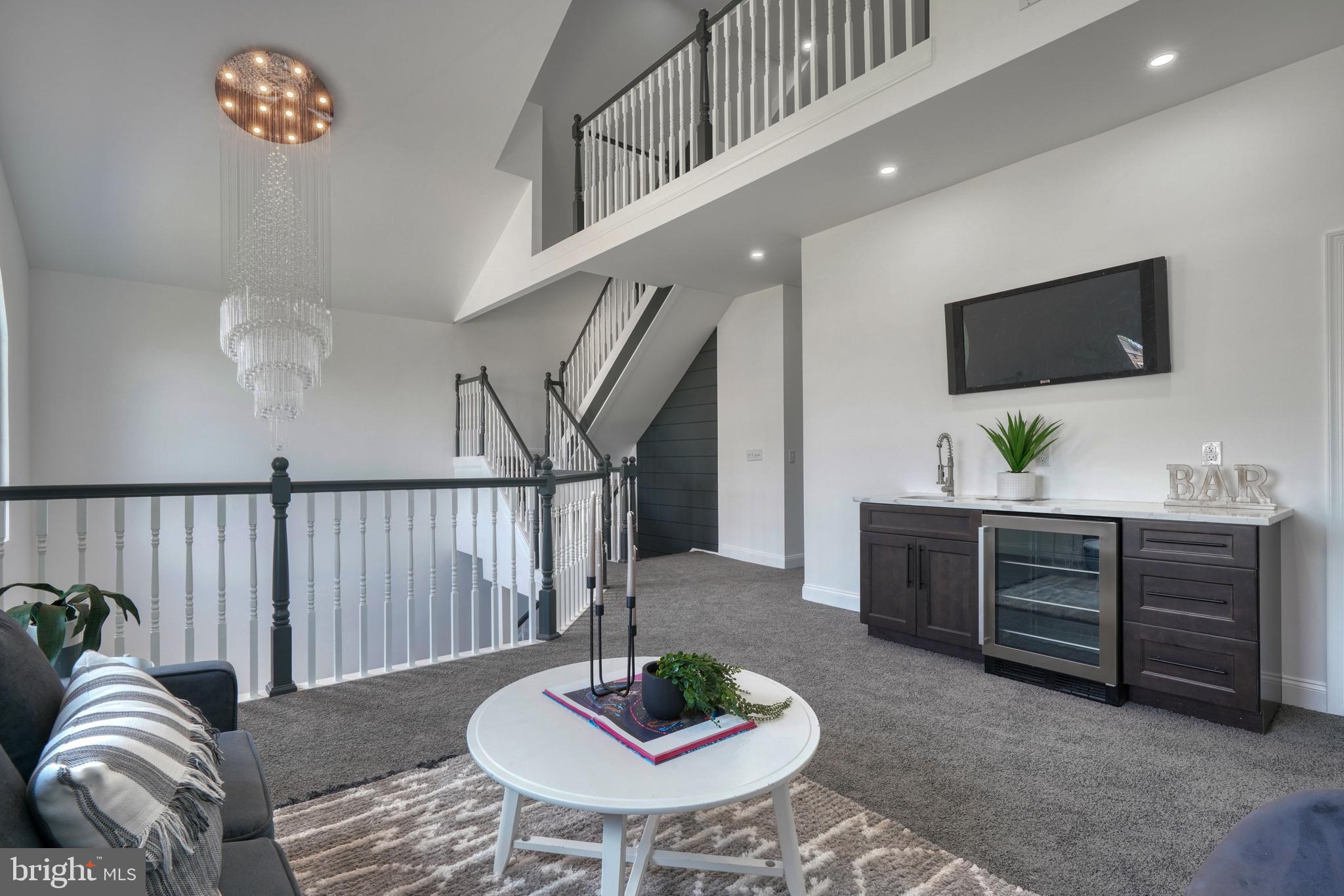 WEST ARLINGTON - Residential