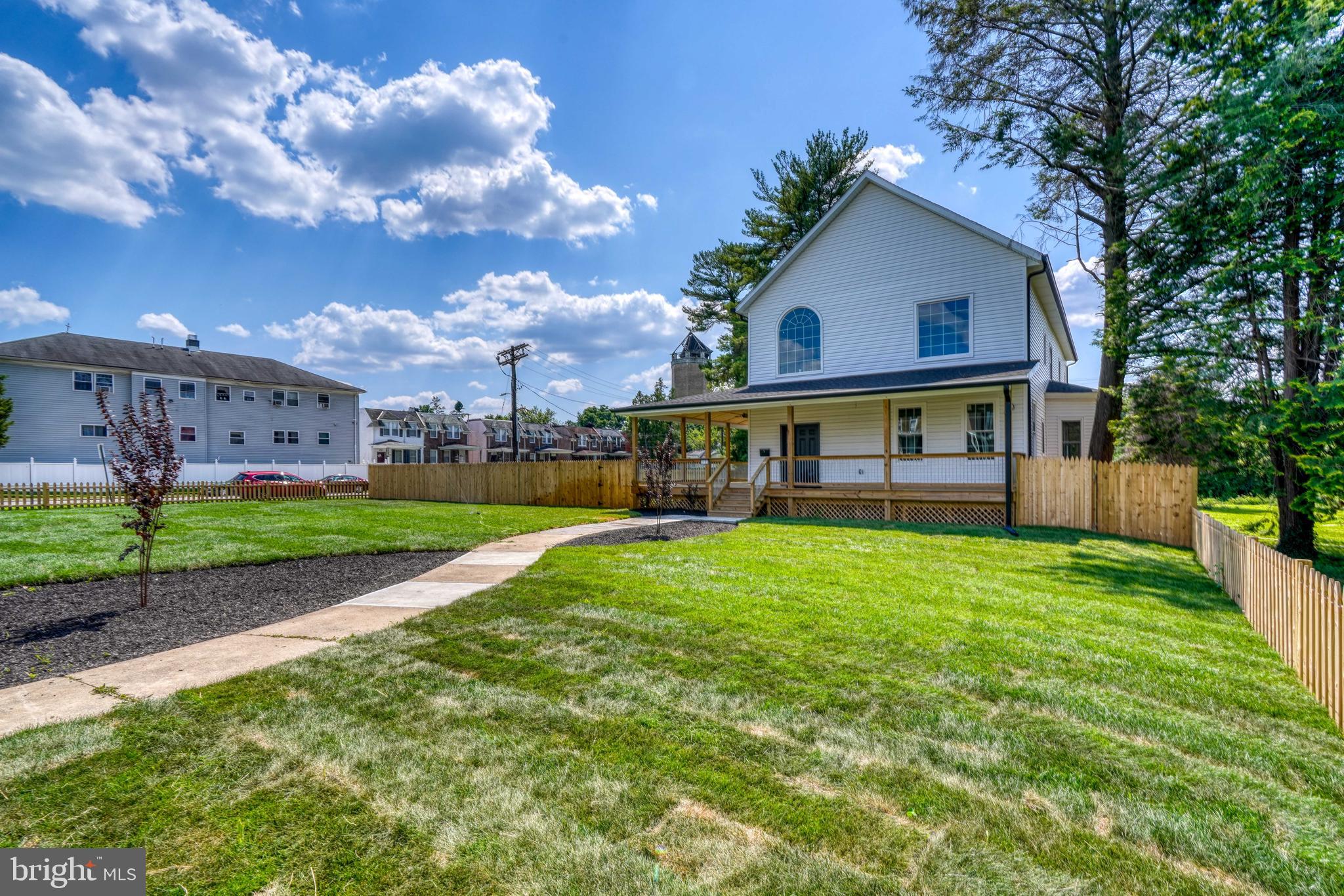 WEST ARLINGTON - Residential