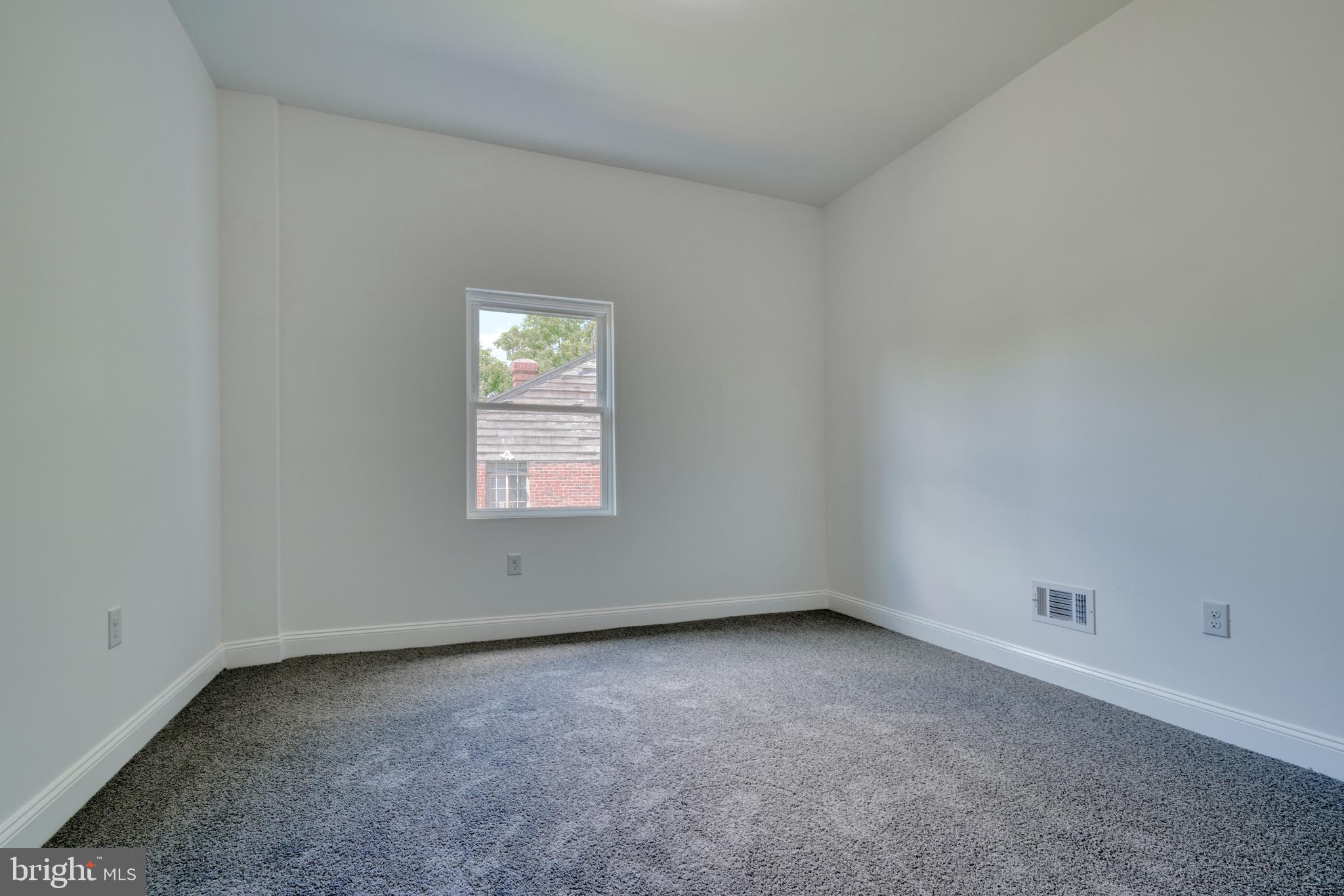 WEST ARLINGTON - Residential