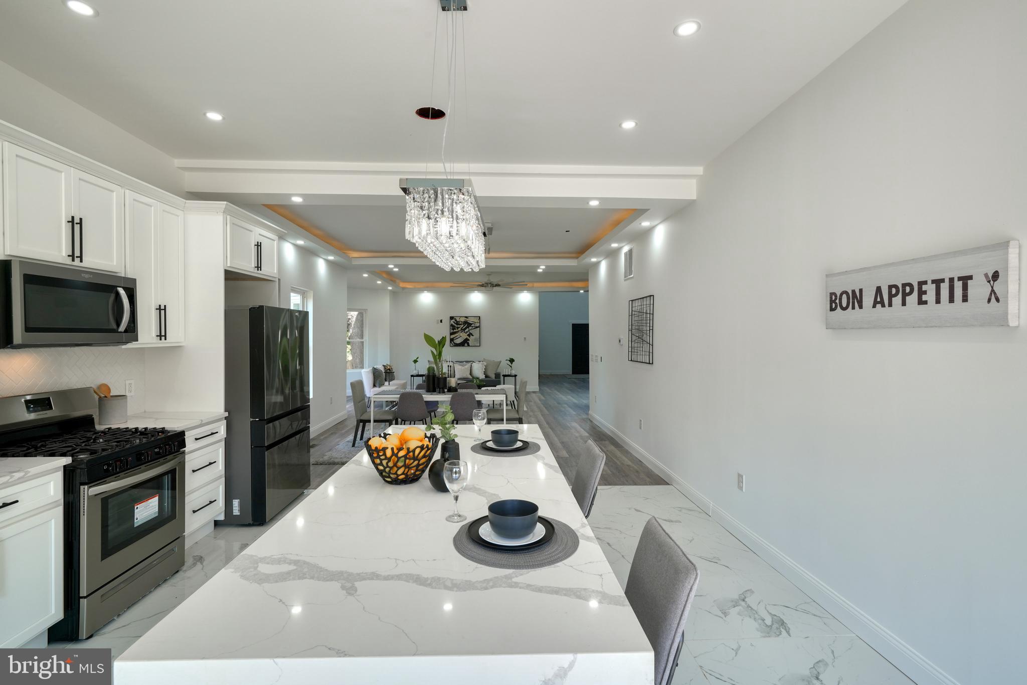 WEST ARLINGTON - Residential