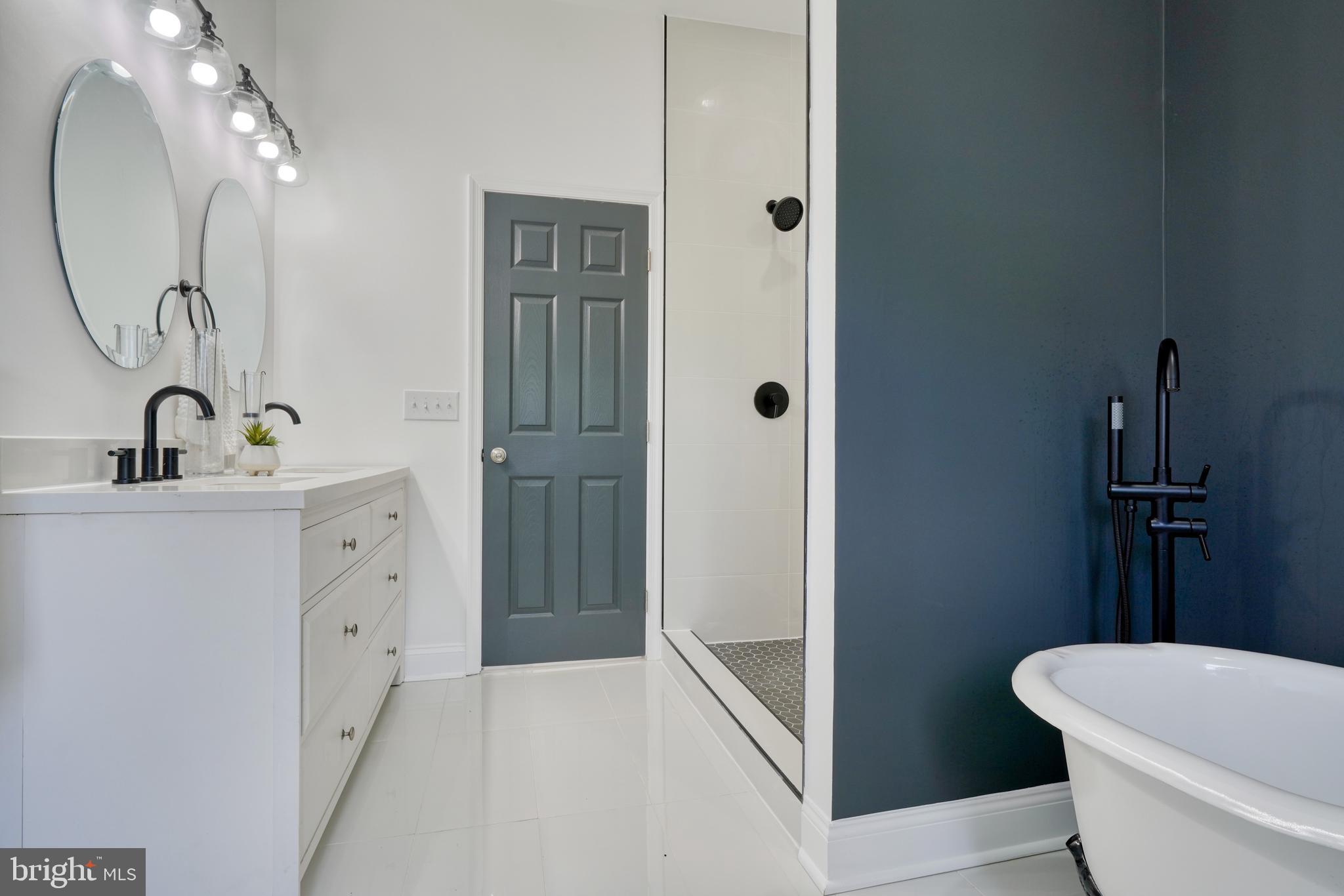 WEST ARLINGTON - Residential